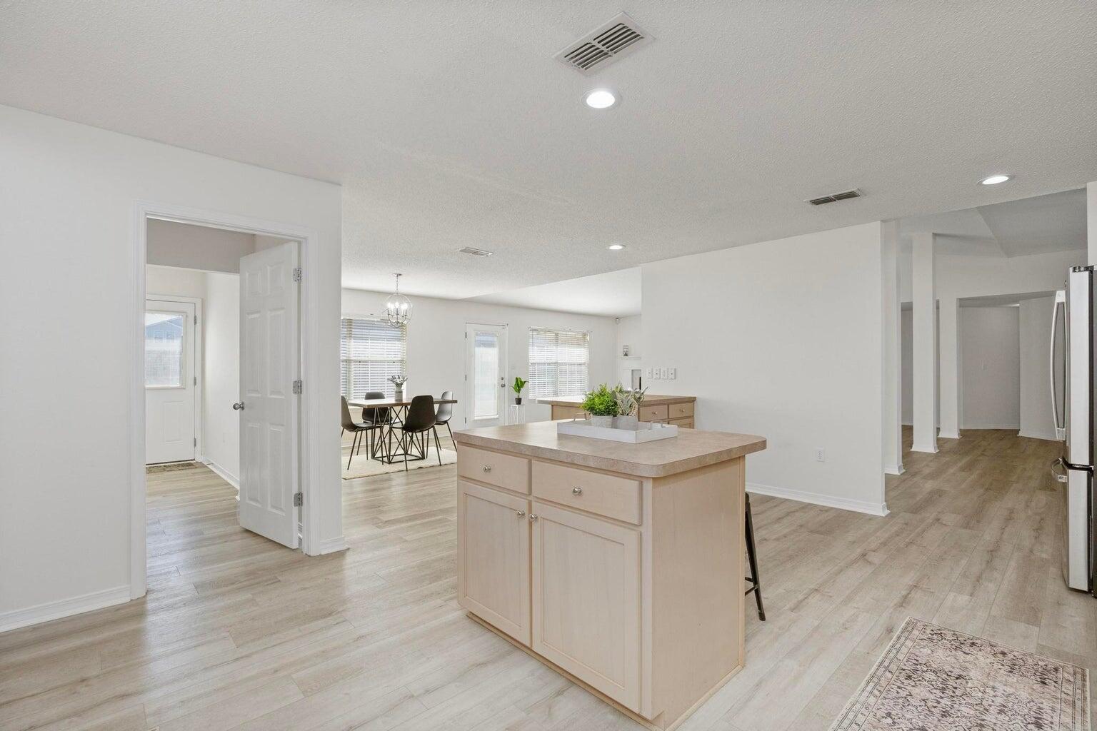 IRON GATE - Residential Lease