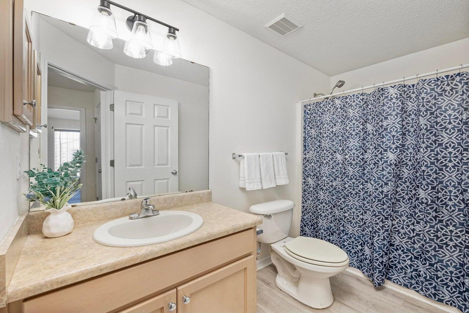 IRON GATE - Residential Lease