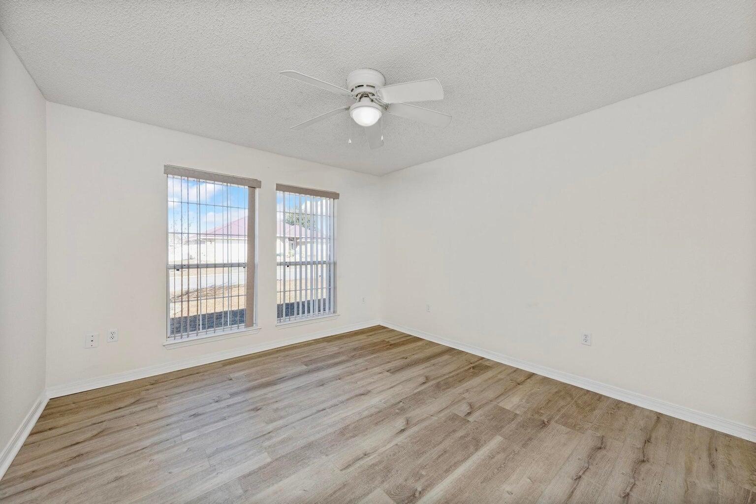 IRON GATE - Residential Lease