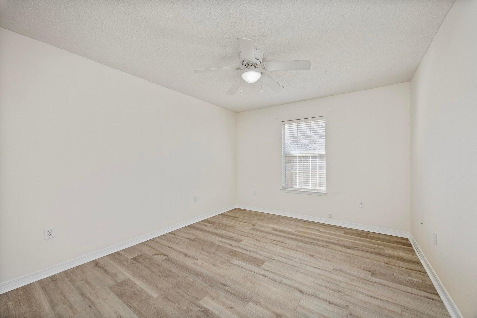 IRON GATE - Residential Lease
