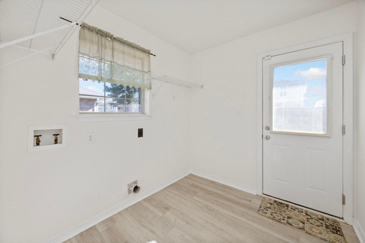 IRON GATE - Residential Lease