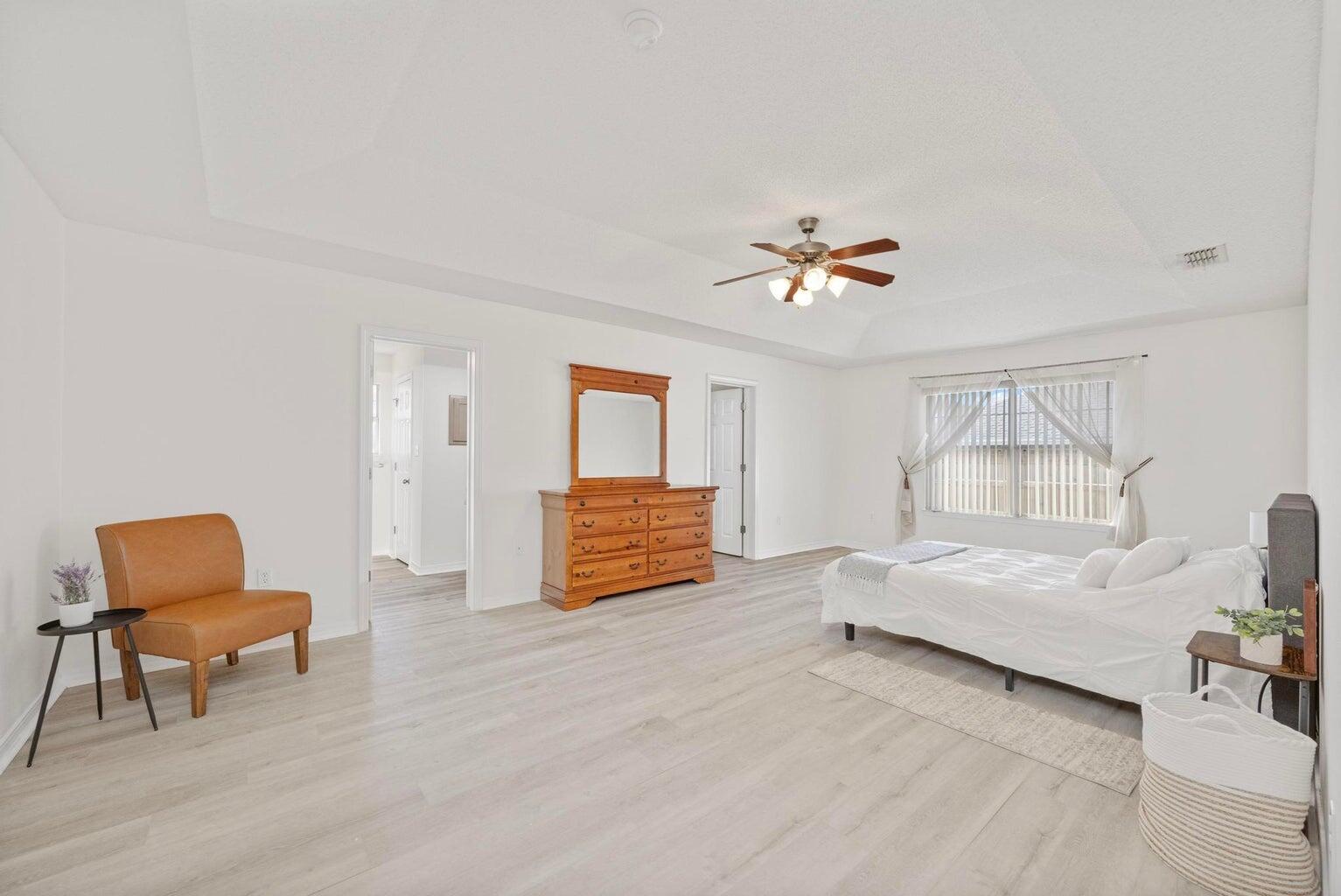 IRON GATE - Residential Lease