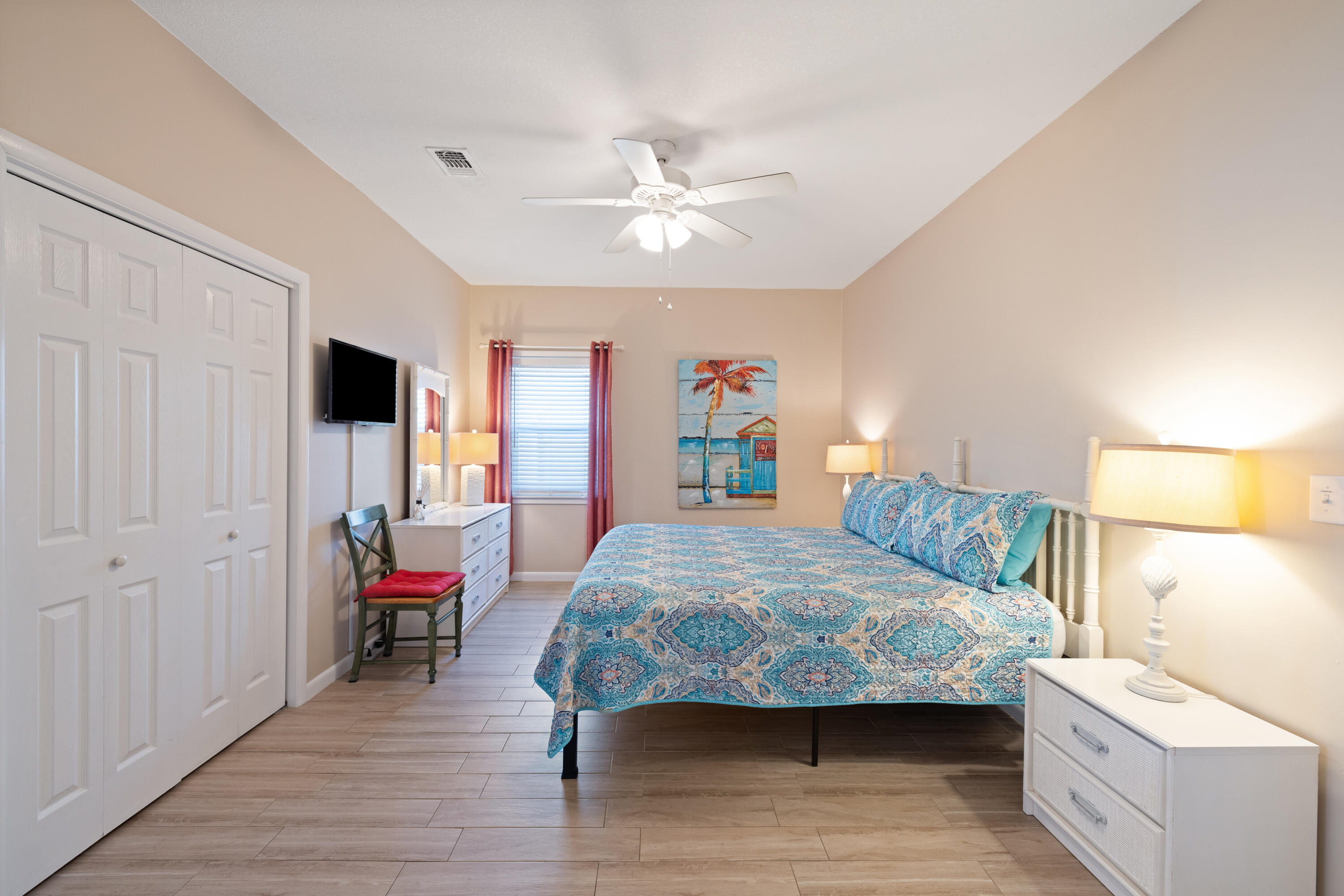 SUNNYSIDE - Residential
