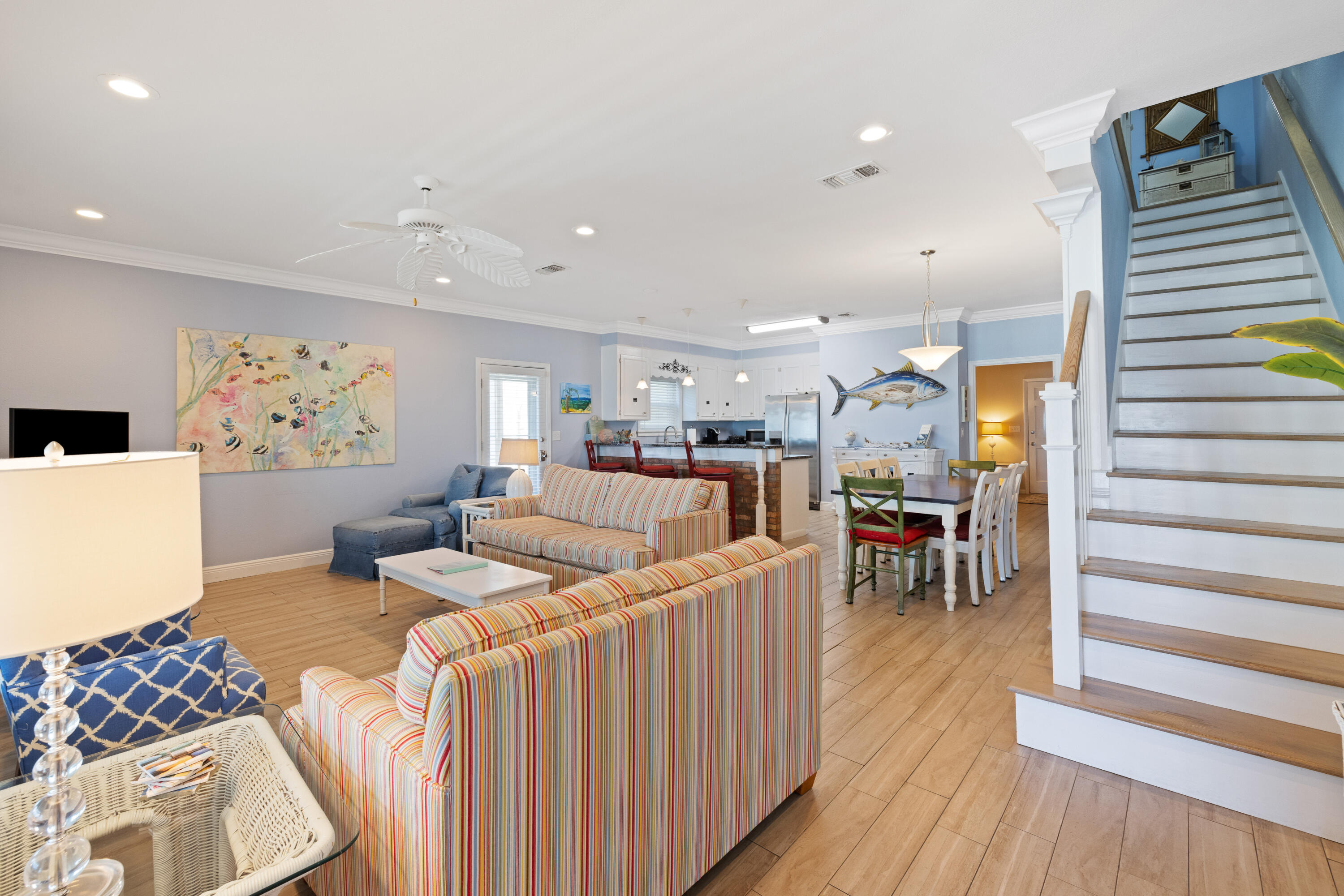 SUNNYSIDE - Residential