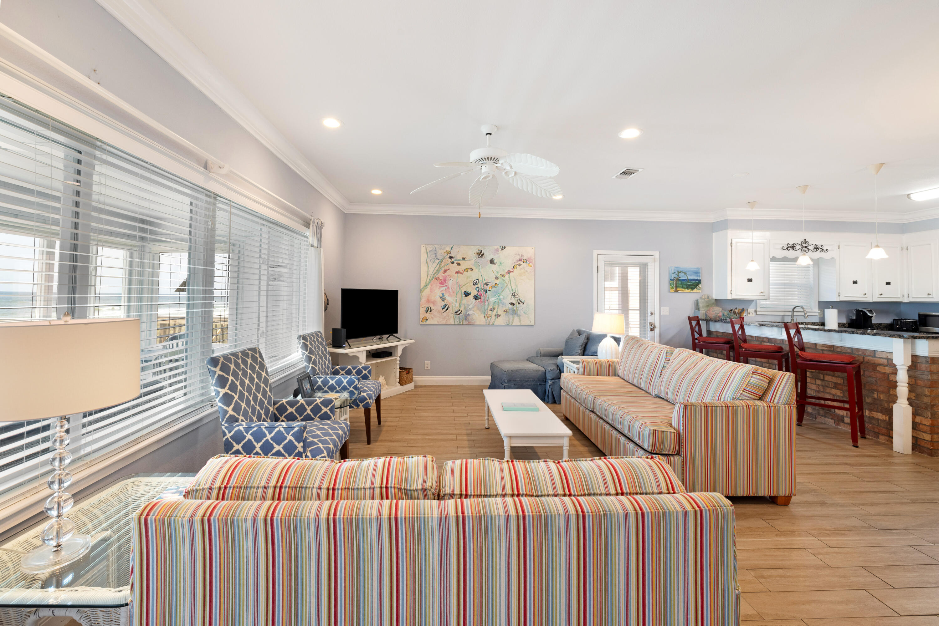SUNNYSIDE - Residential