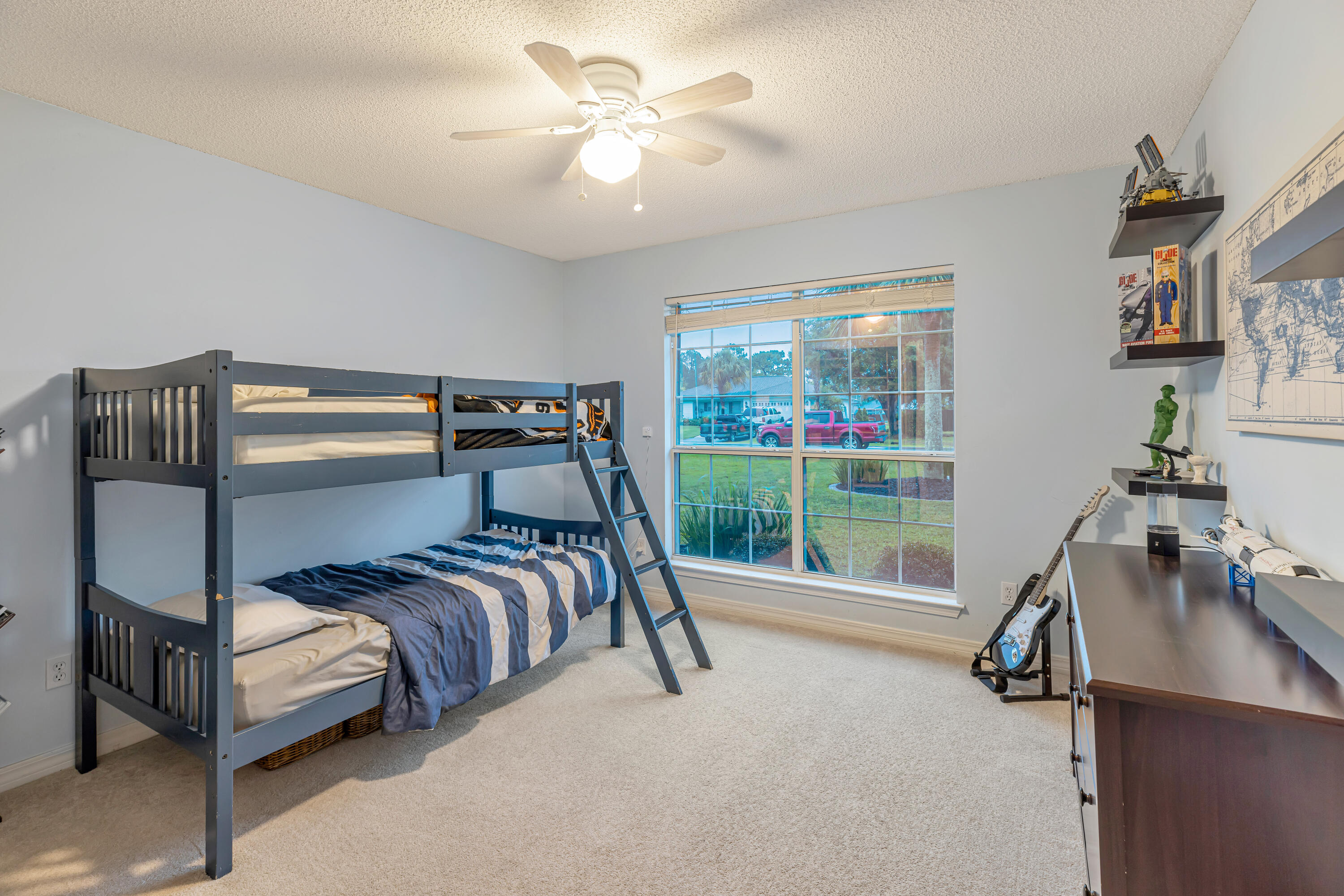 HOLLEY BY THE SEA - Residential