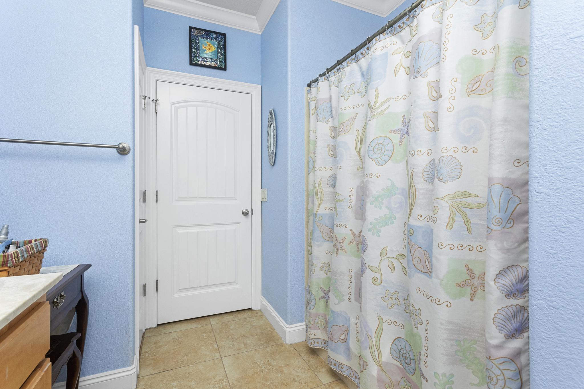 HOLLEY BY THE SEA - Residential