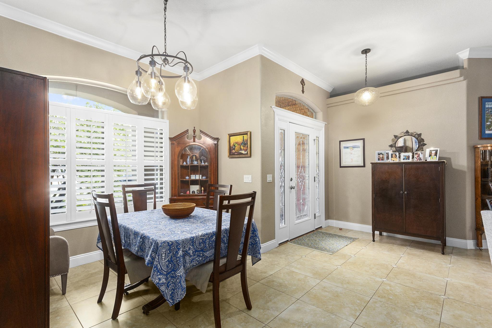 HOLLEY BY THE SEA - Residential