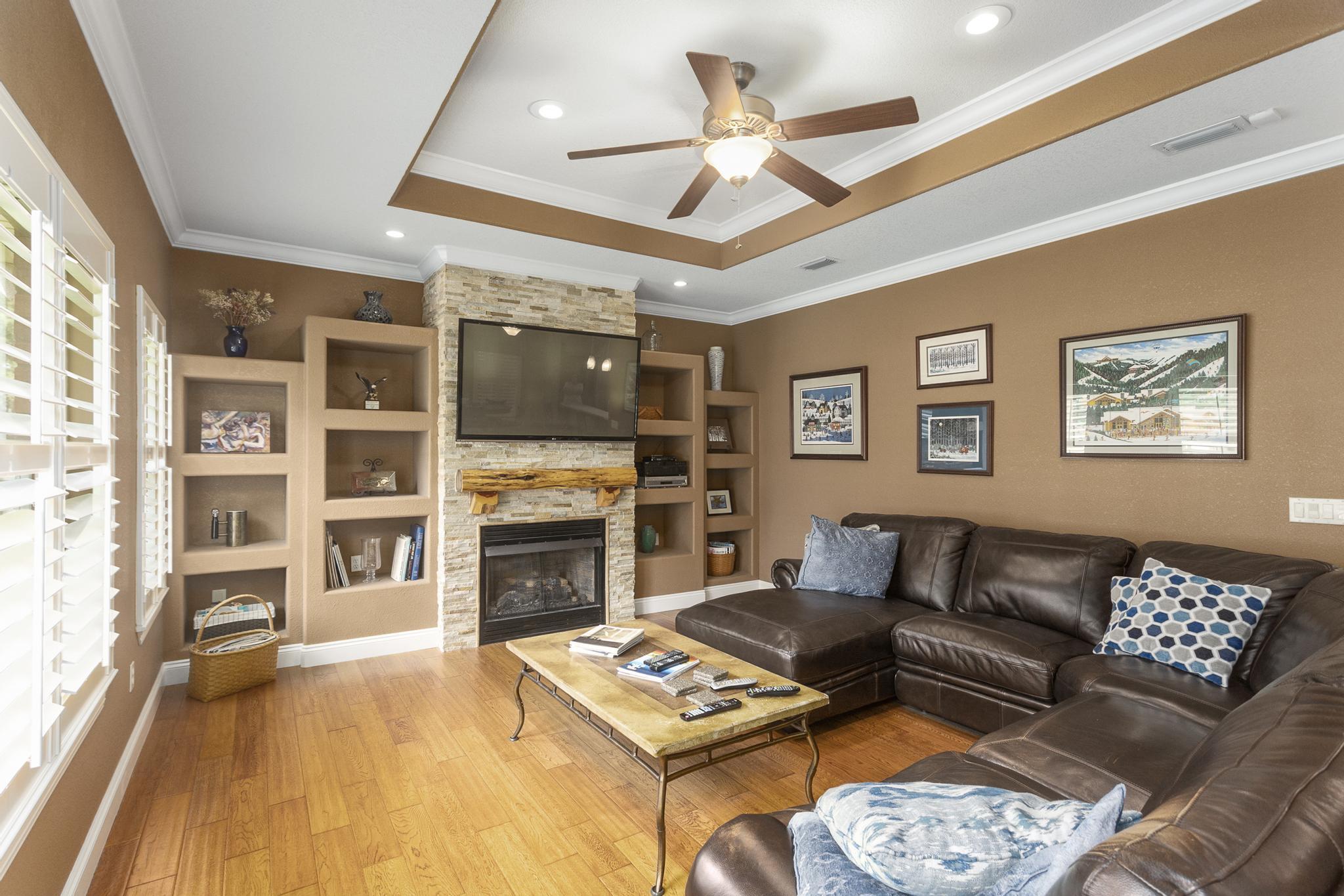 HOLLEY BY THE SEA - Residential