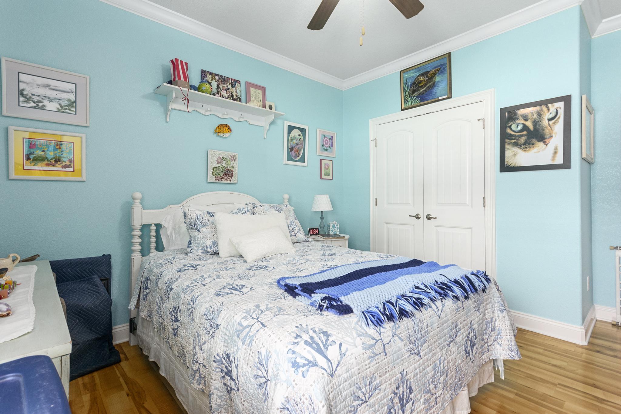 HOLLEY BY THE SEA - Residential