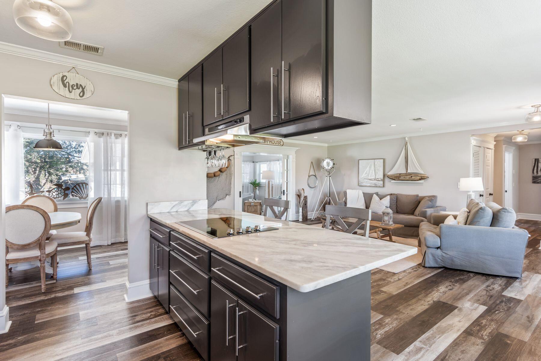 DIAMOND HEAD SEC OF LAKESIDE - Residential