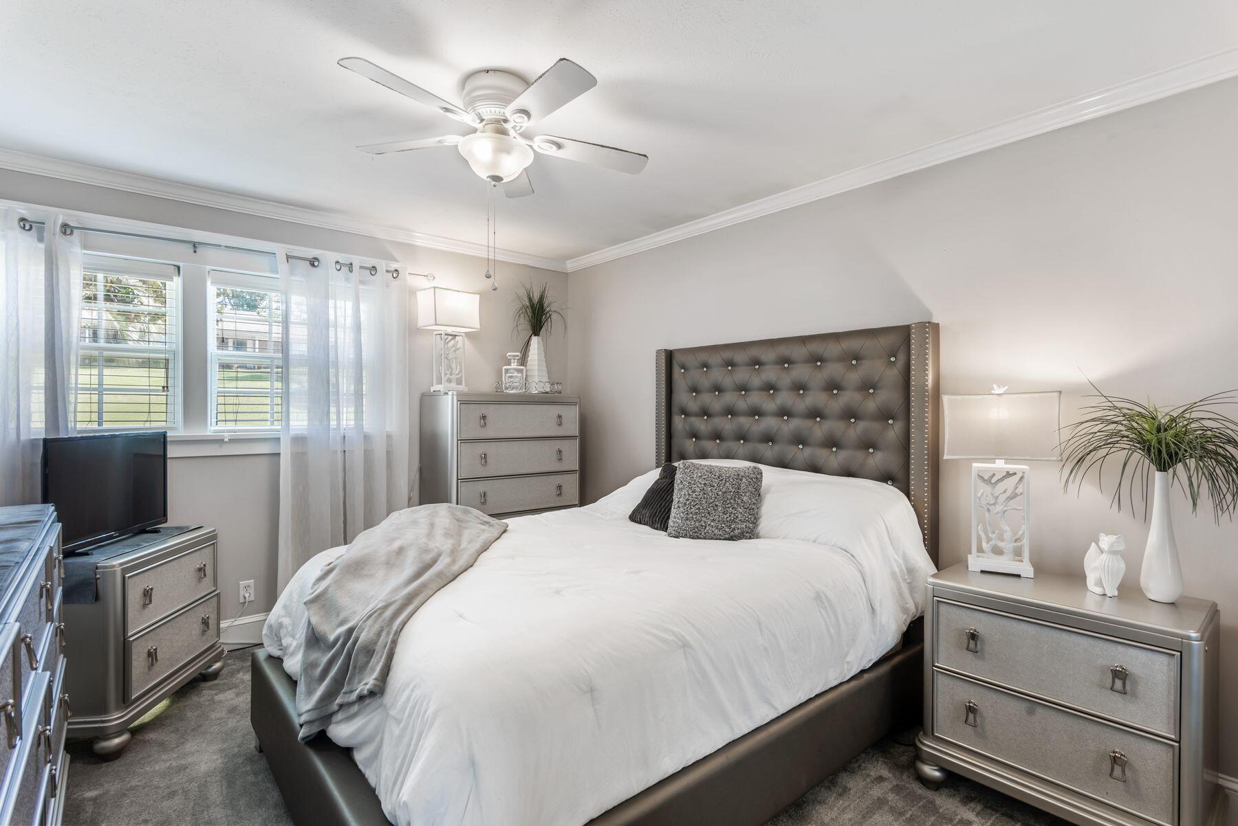 DIAMOND HEAD SEC OF LAKESIDE - Residential