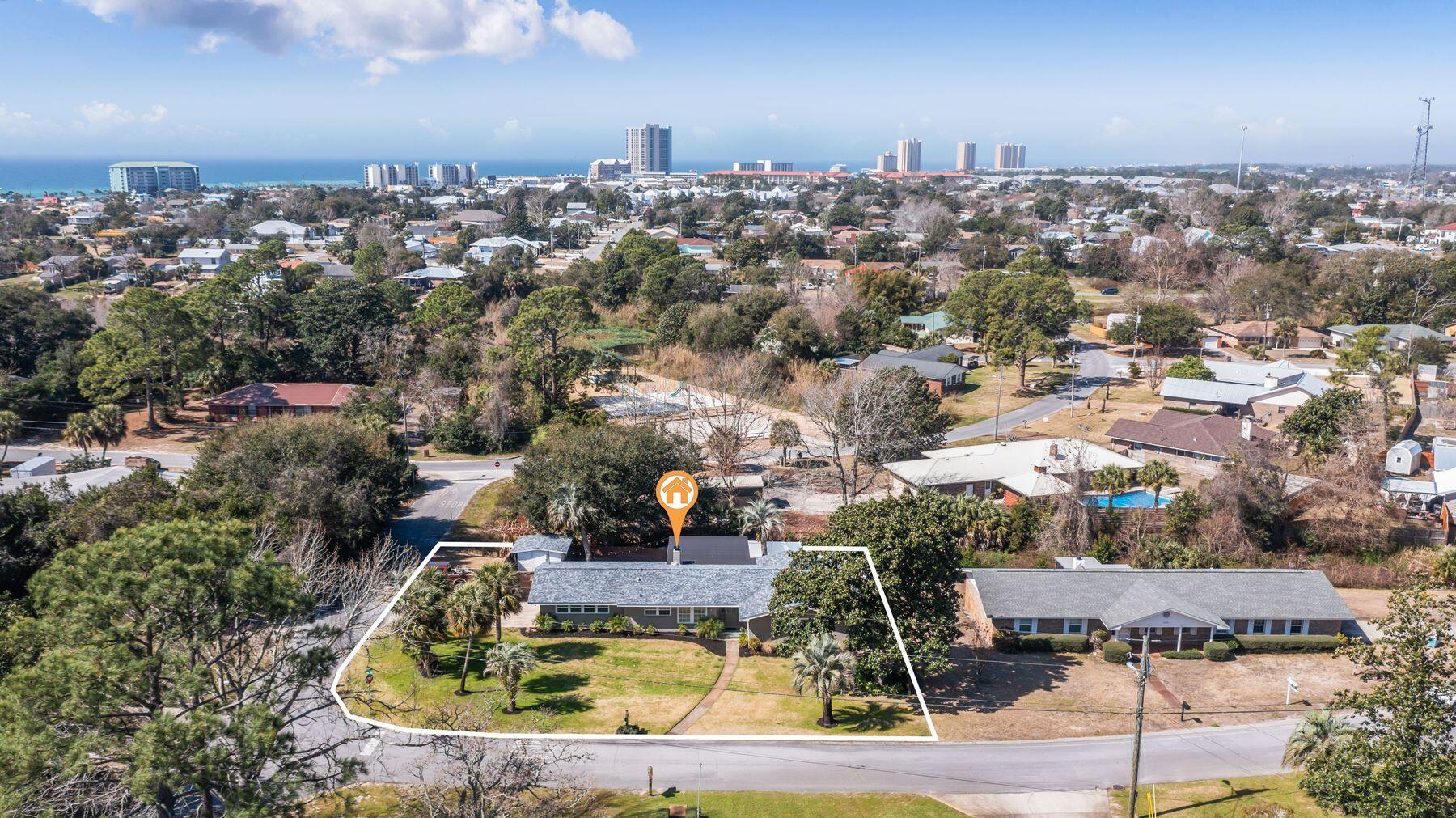 DIAMOND HEAD SEC OF LAKESIDE - Residential