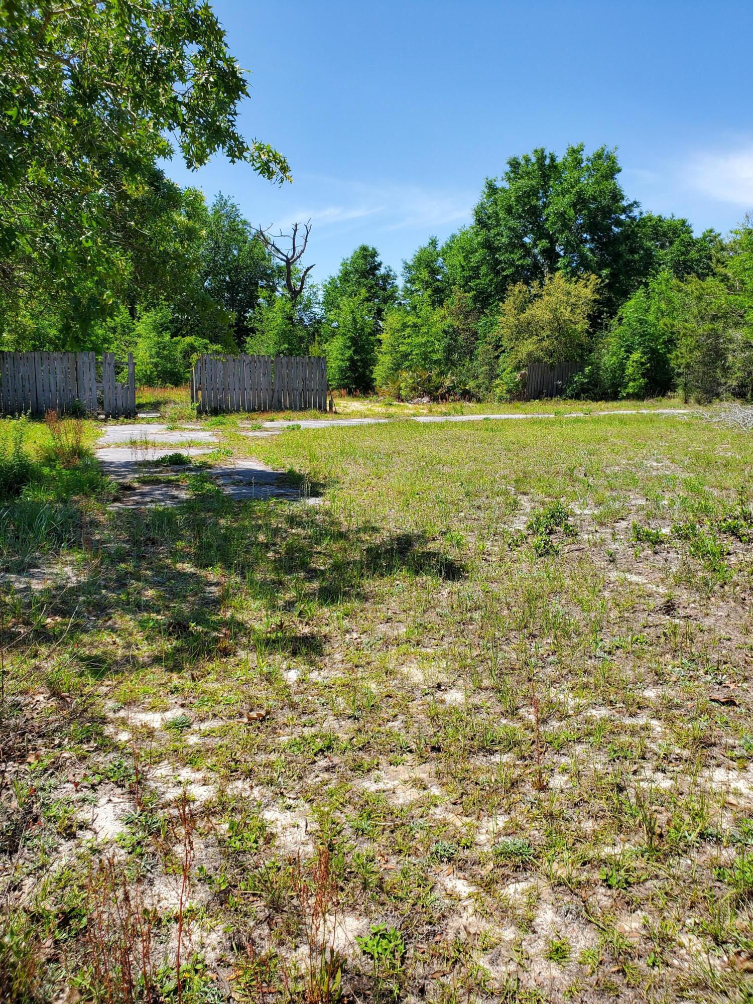 NAVARRE 2ND ADD - Land