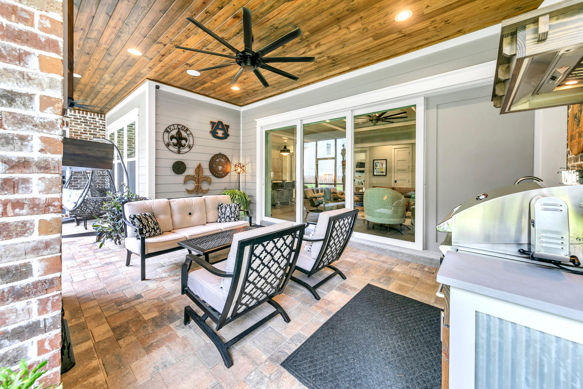 BAY OAKS S/D - Residential