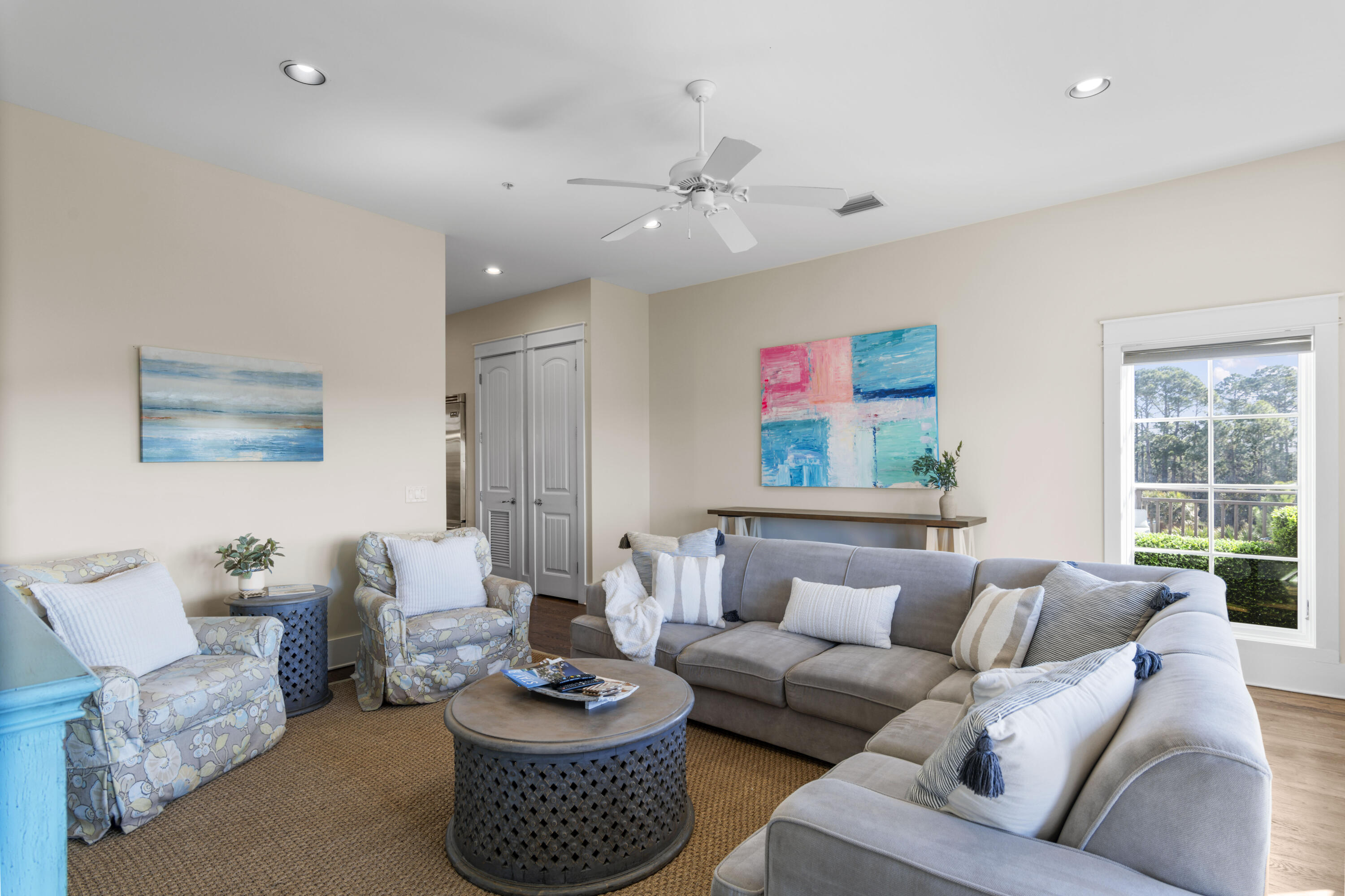 EASTERN LAKE VILLAGE - Residential
