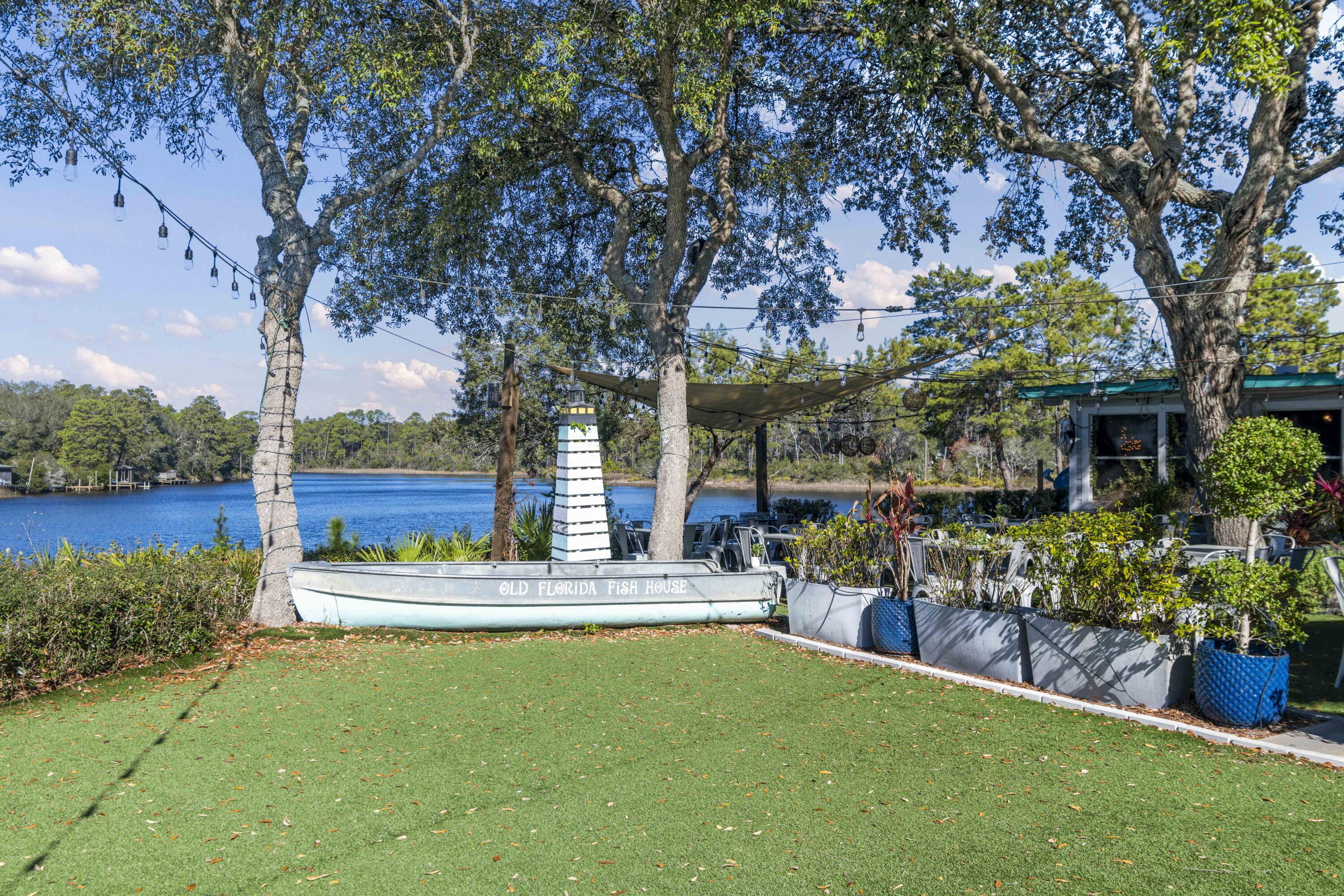 EASTERN LAKE VILLAGE - Residential