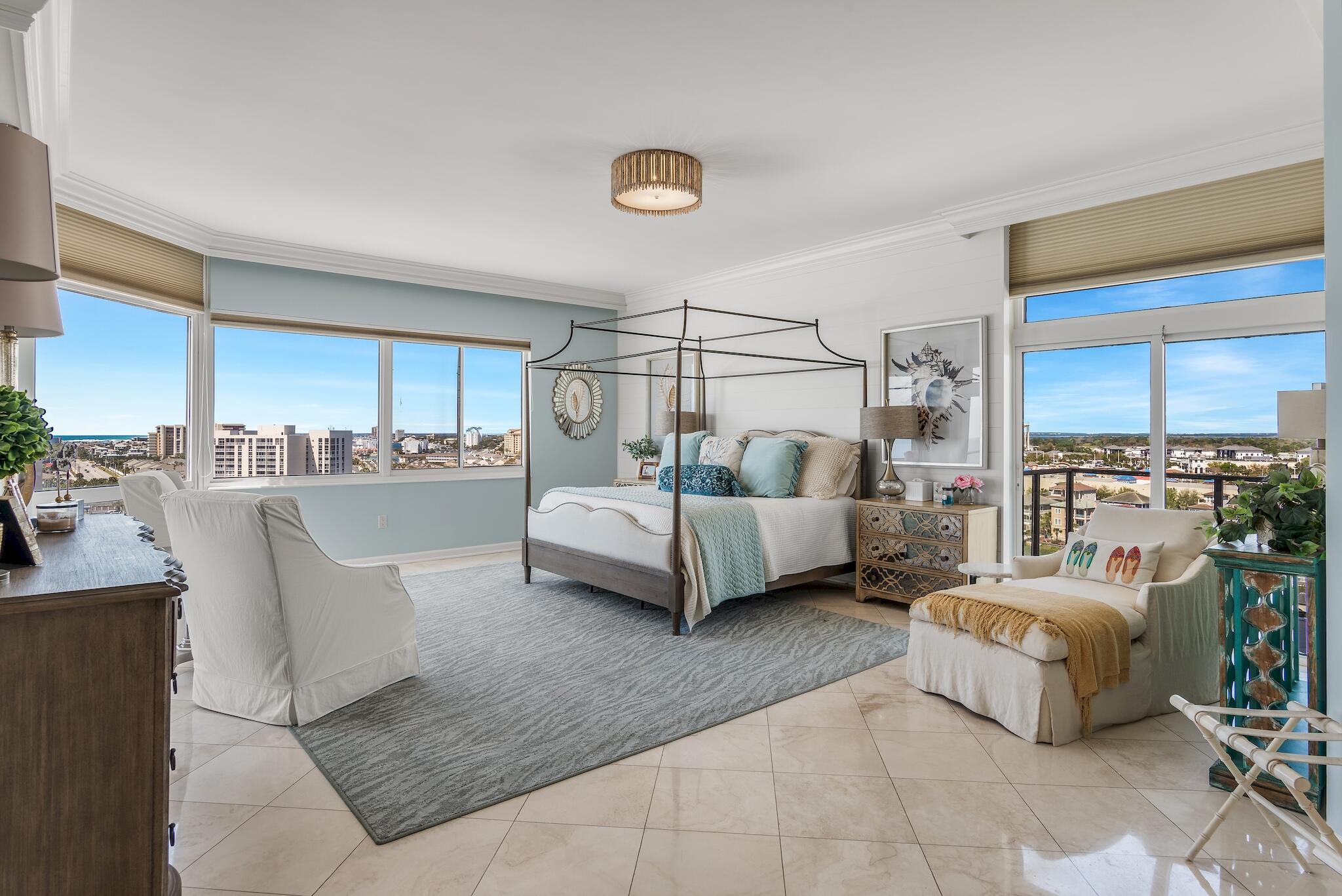 REGENCY TOWERS - Residential