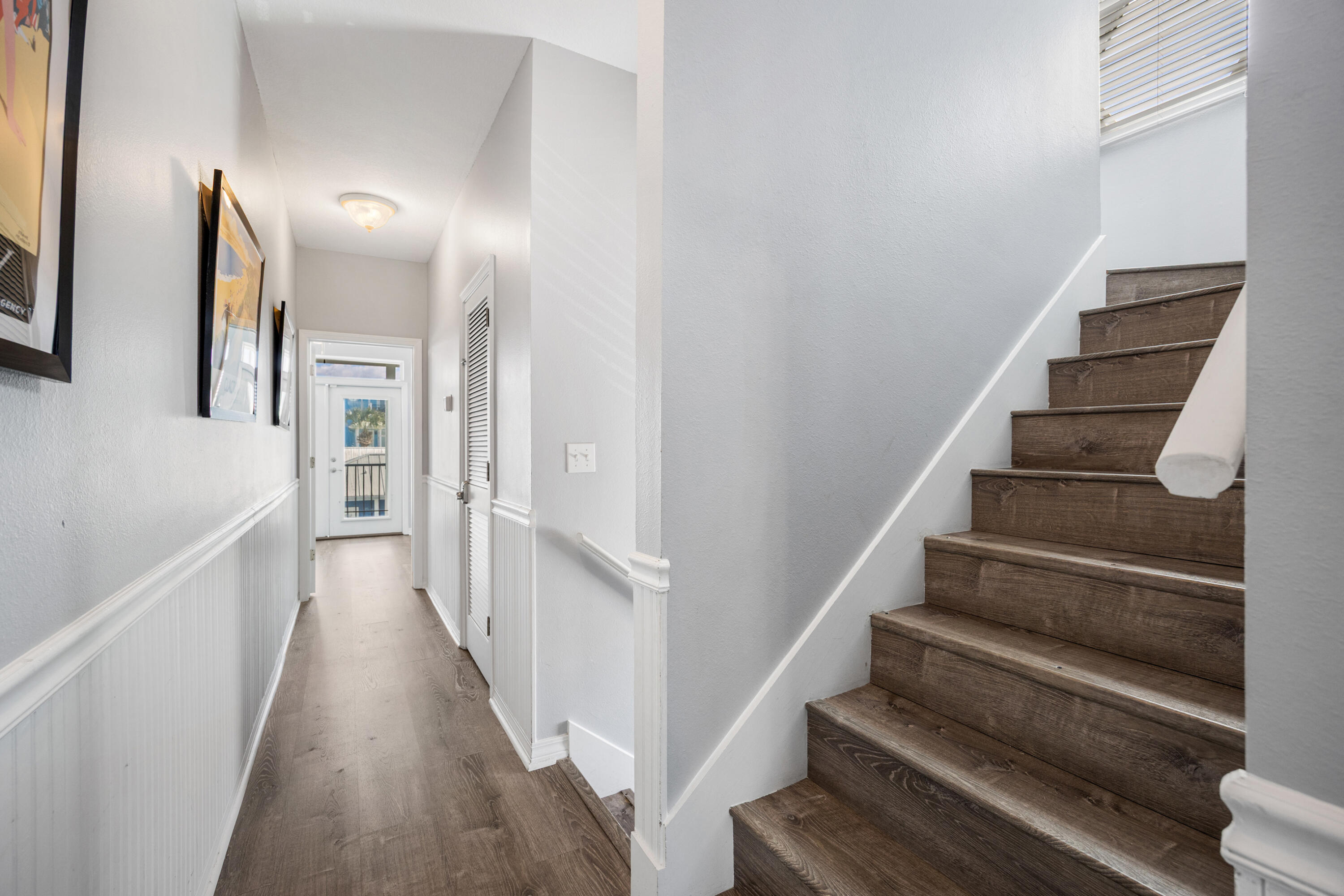 CRYSTAL BEACH - Residential