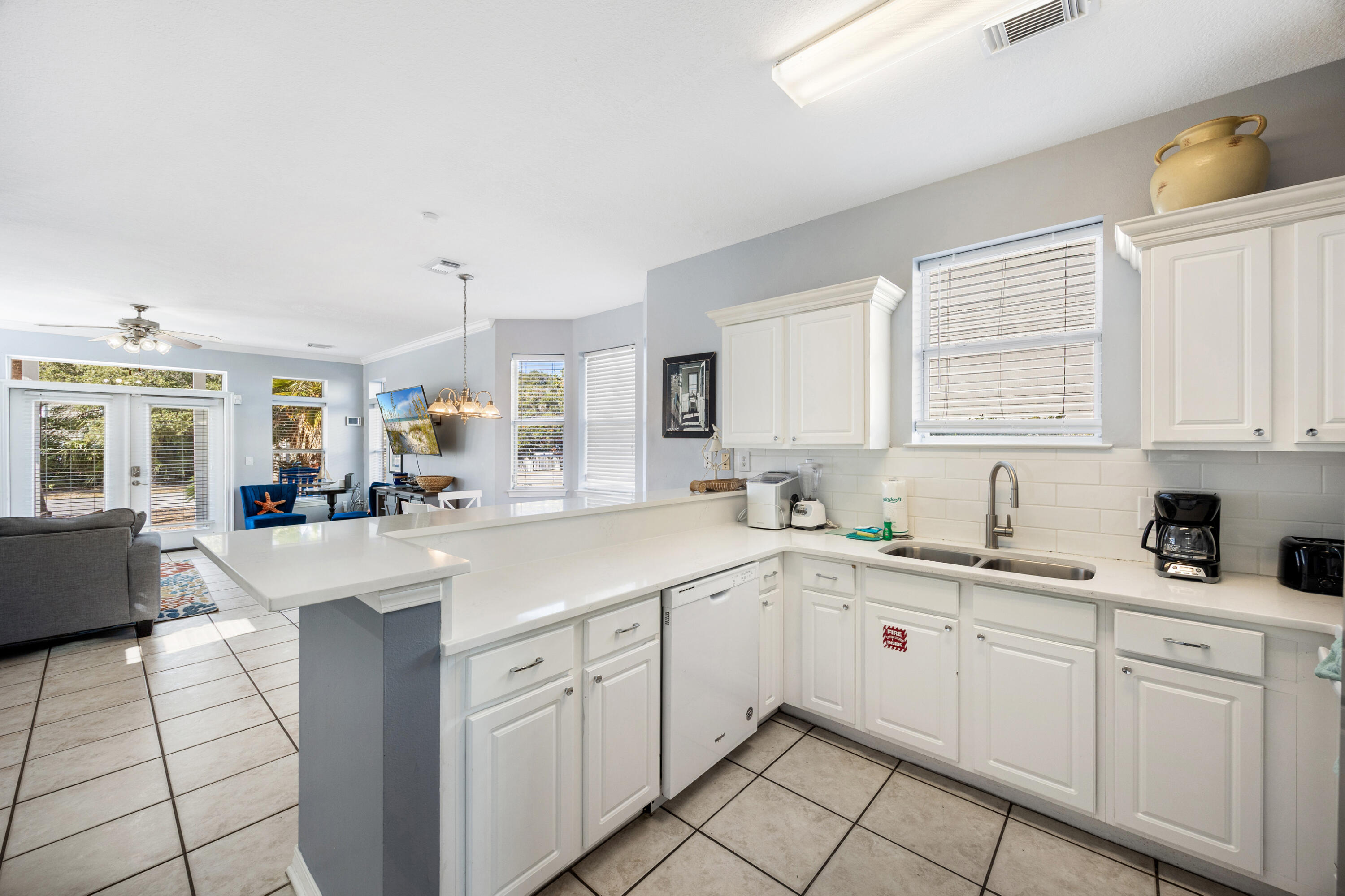 CRYSTAL BEACH - Residential