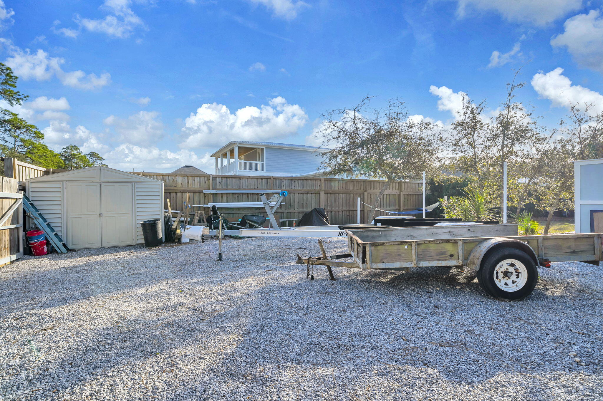 CREEKWATER BAY ESTATES UNREC - Residential