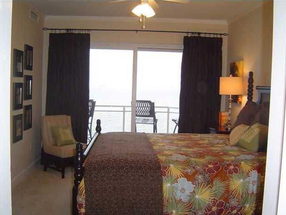 PIER 23 @ NAVARRE LANDING - Residential