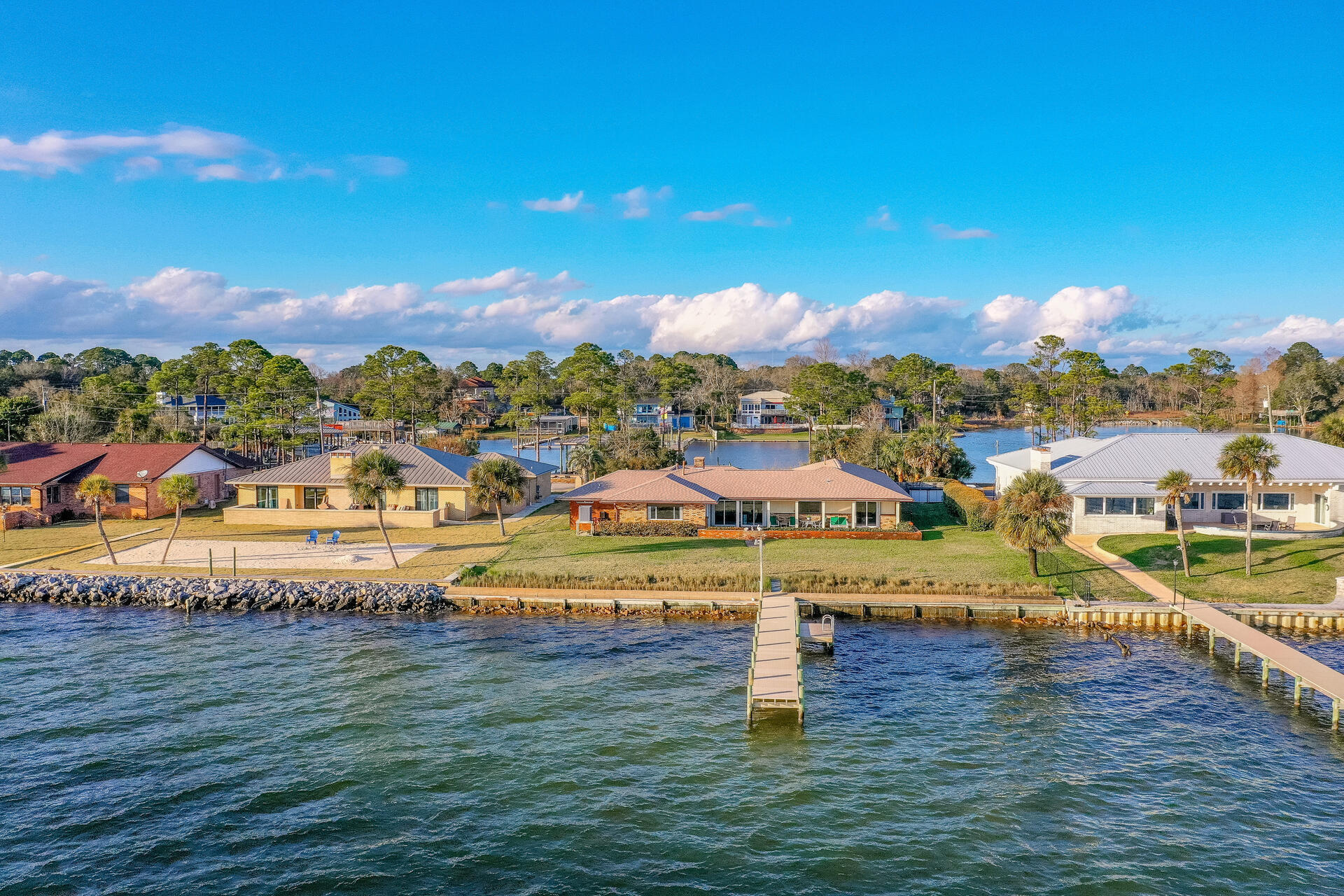JONITA ESTATES - Residential