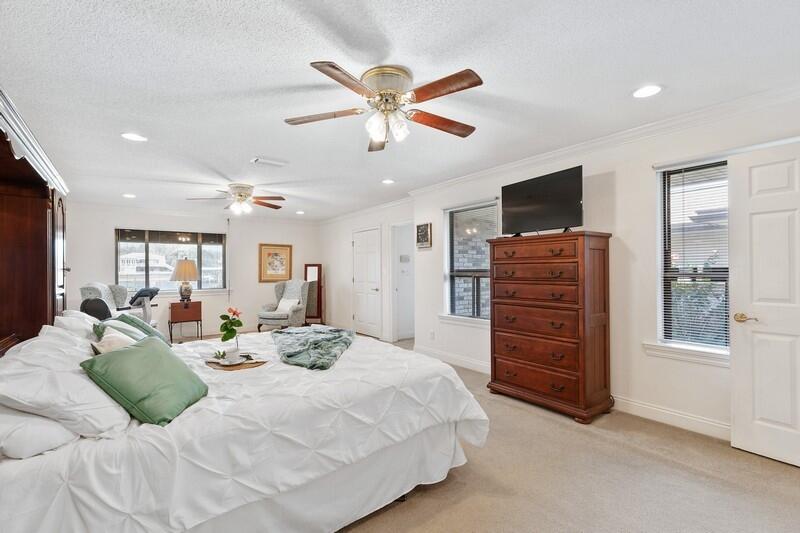 JONITA ESTATES - Residential