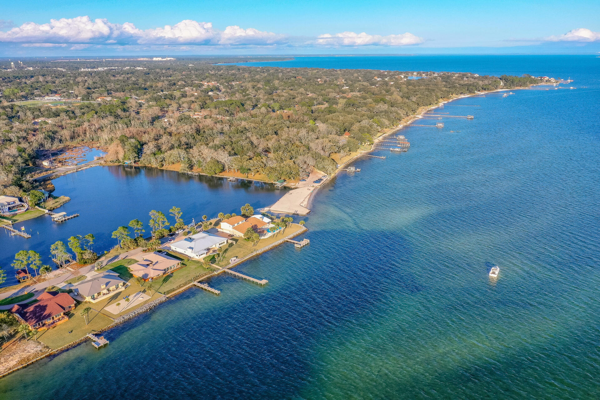 JONITA ESTATES - Residential