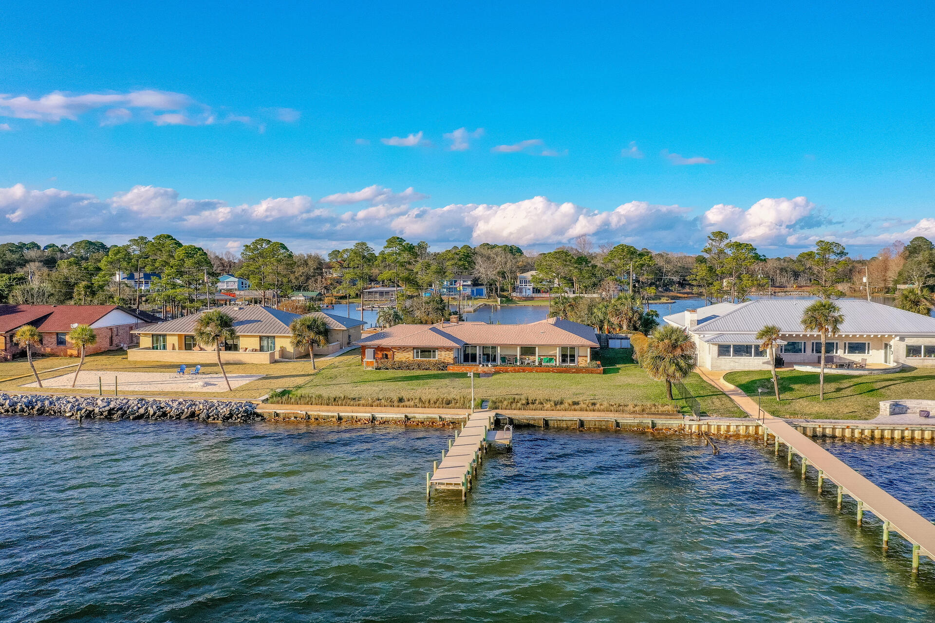 JONITA ESTATES - Residential