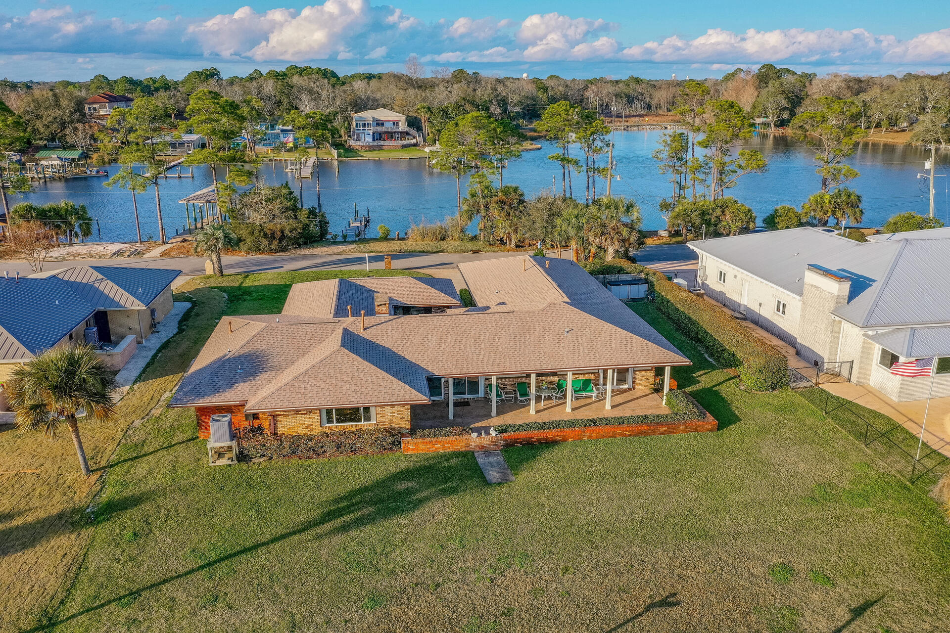 JONITA ESTATES - Residential