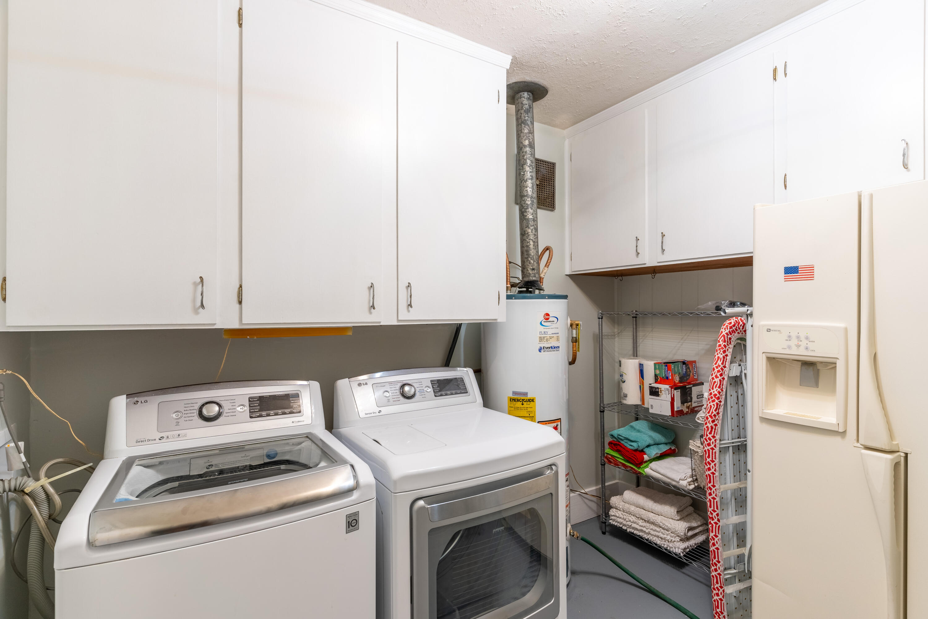 KENWOOD S/D 1ST ADDN - Residential