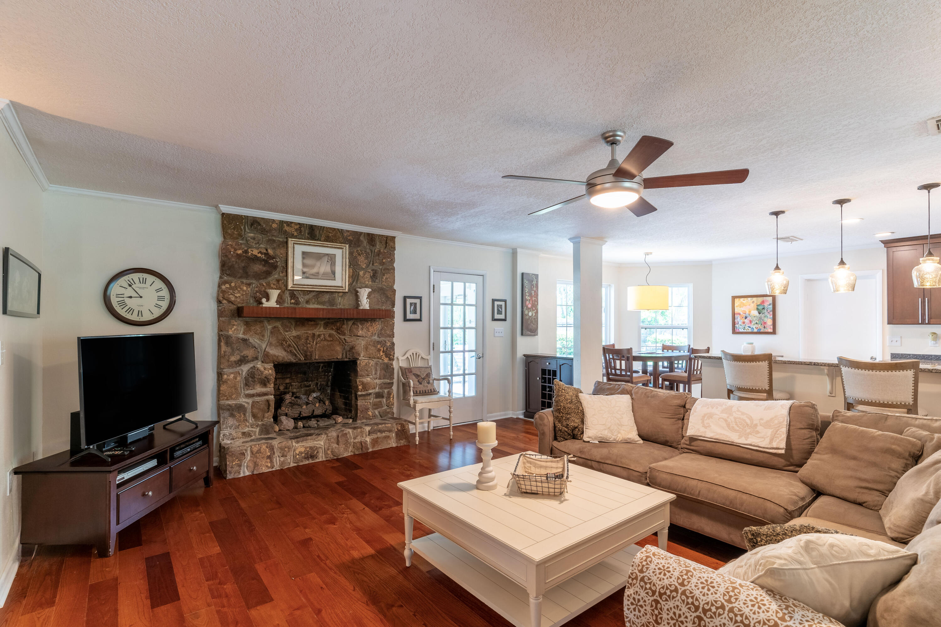 KENWOOD S/D 1ST ADDN - Residential