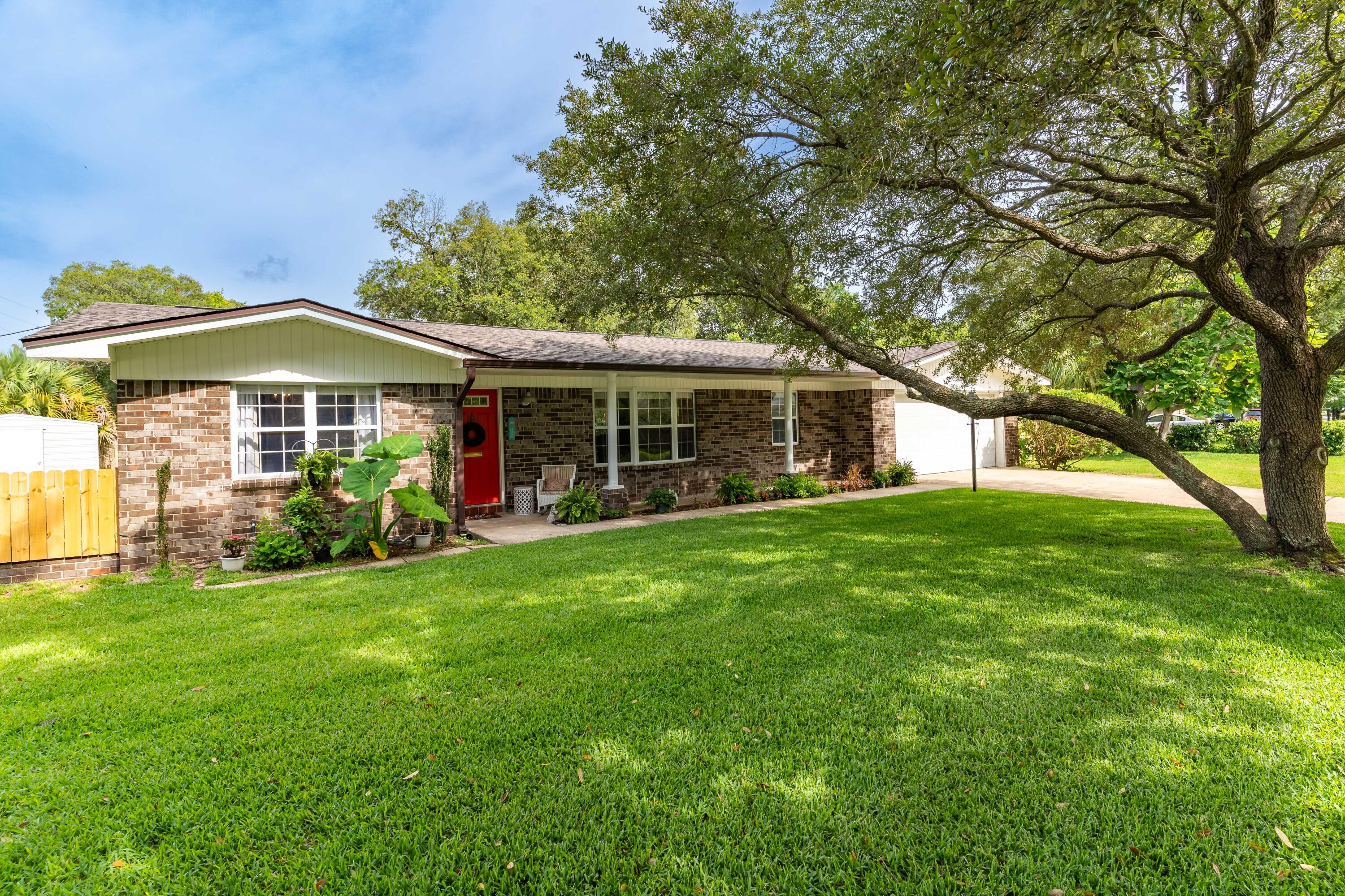 KENWOOD S/D 1ST ADDN - Residential