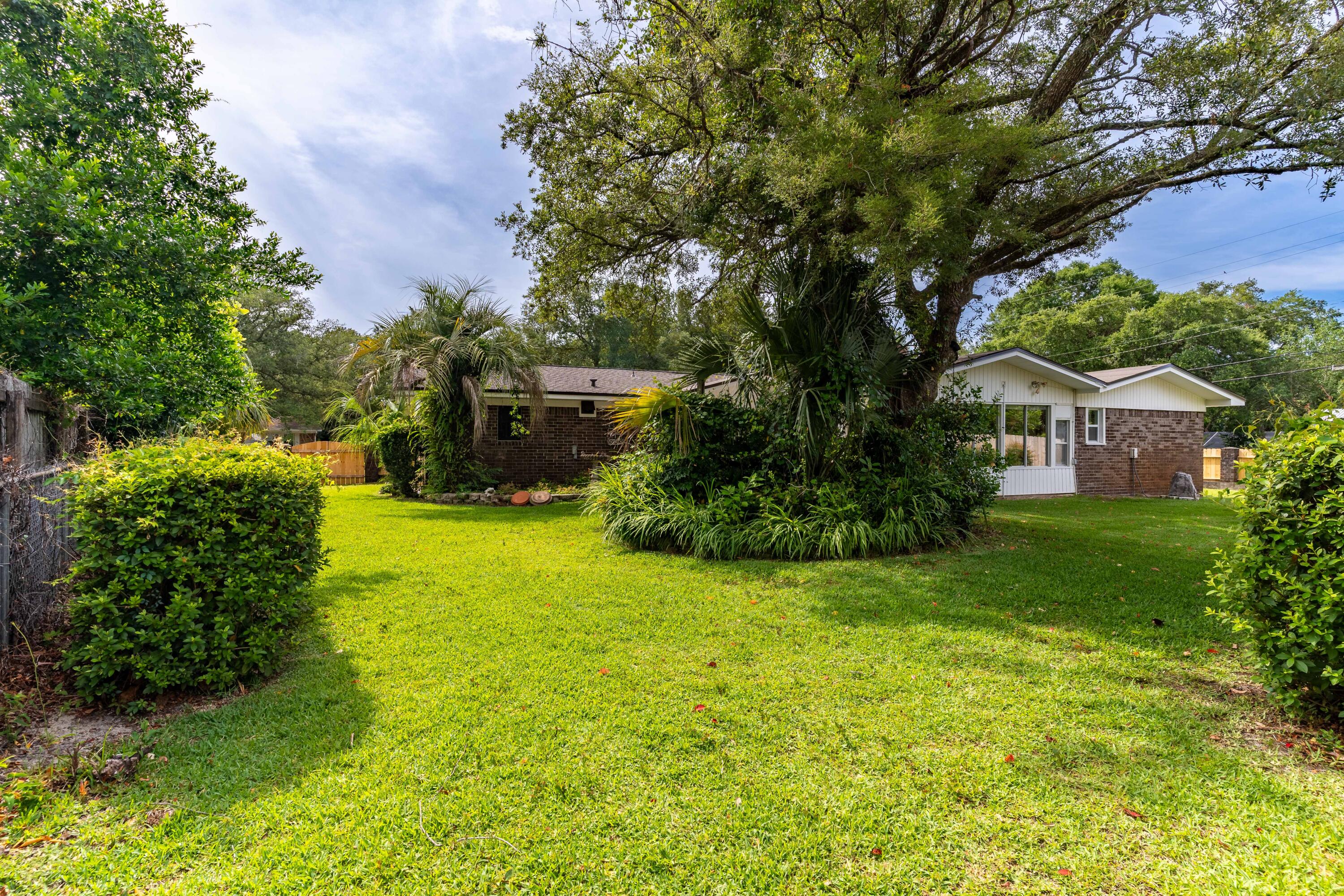 KENWOOD S/D 1ST ADDN - Residential