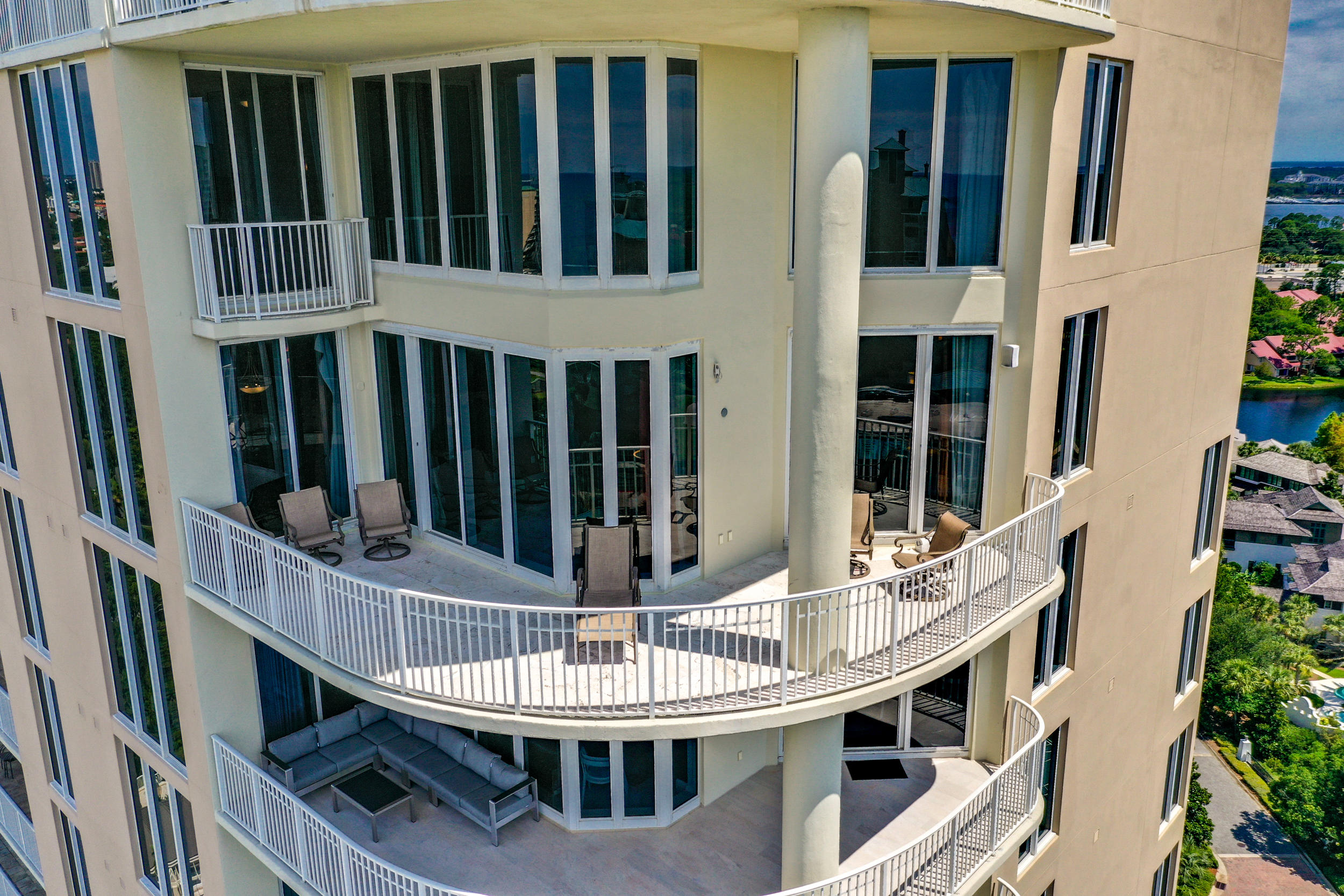 ONE BEACH CLUB DRIVE - Residential