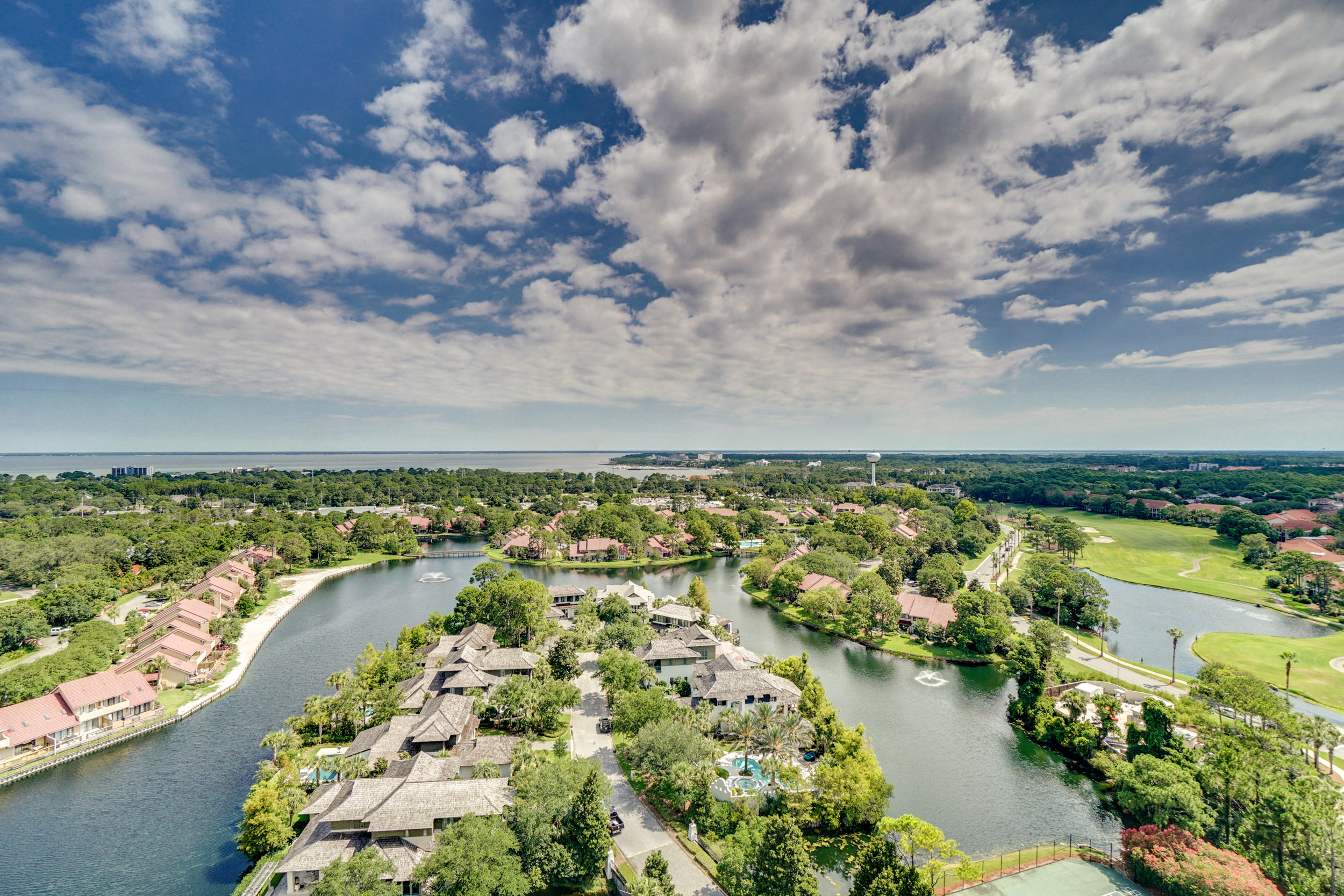 ONE BEACH CLUB DRIVE - Residential