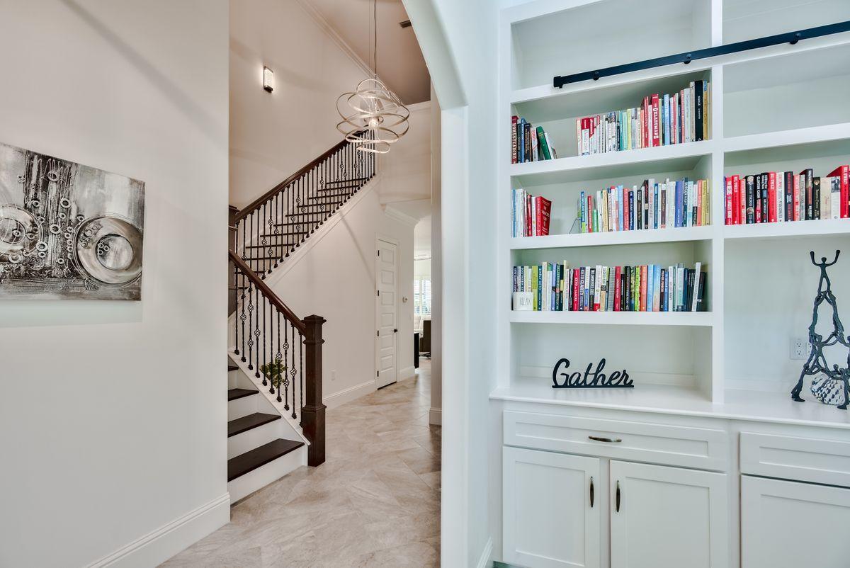 EMERALD BAY PH 1A - Residential
