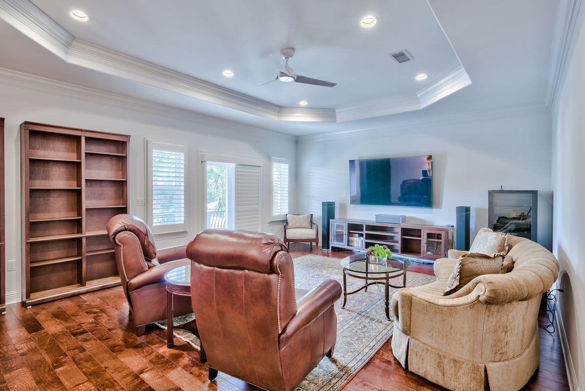 EMERALD BAY PH 1A - Residential