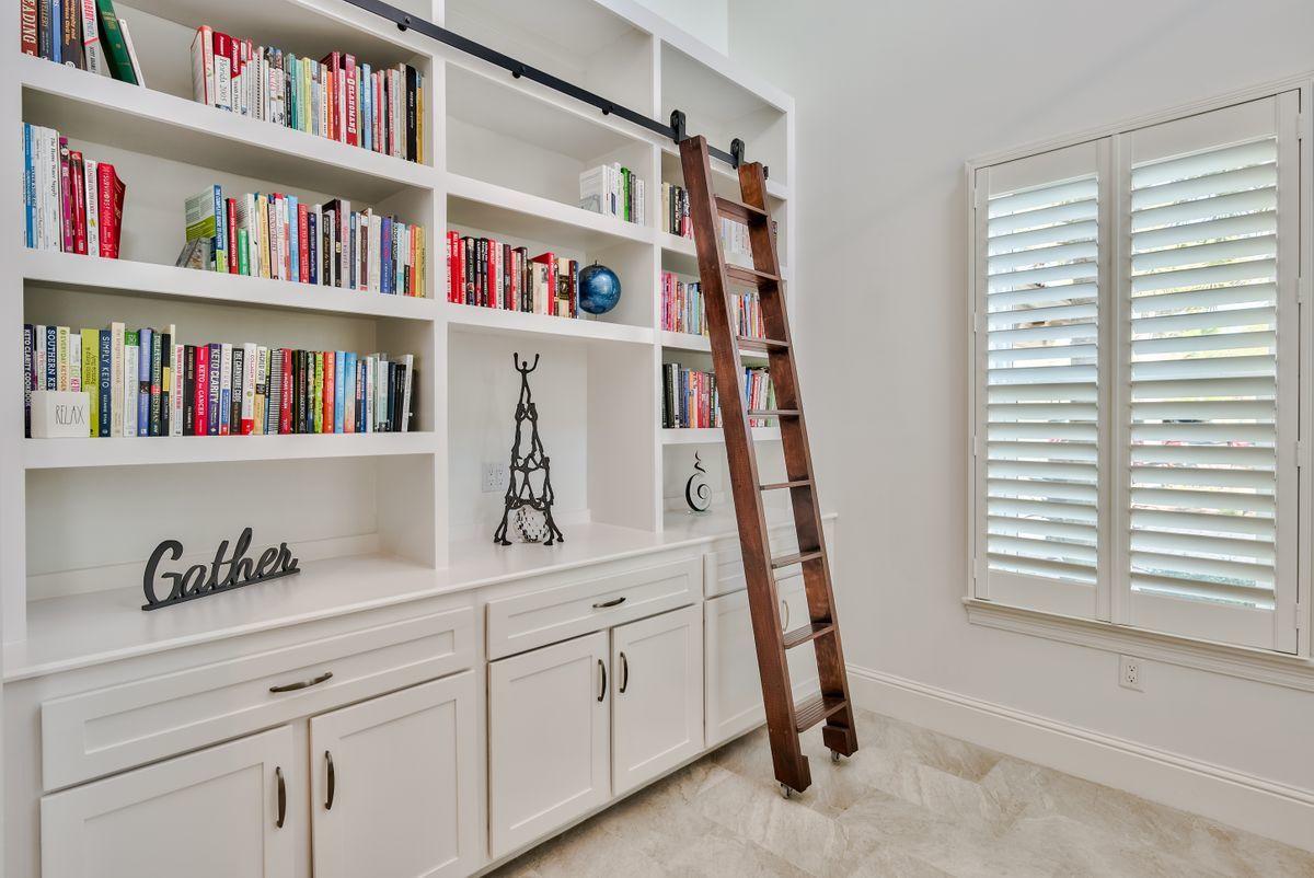 EMERALD BAY PH 1A - Residential