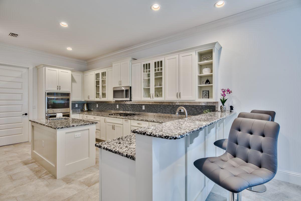 EMERALD BAY PH 1A - Residential