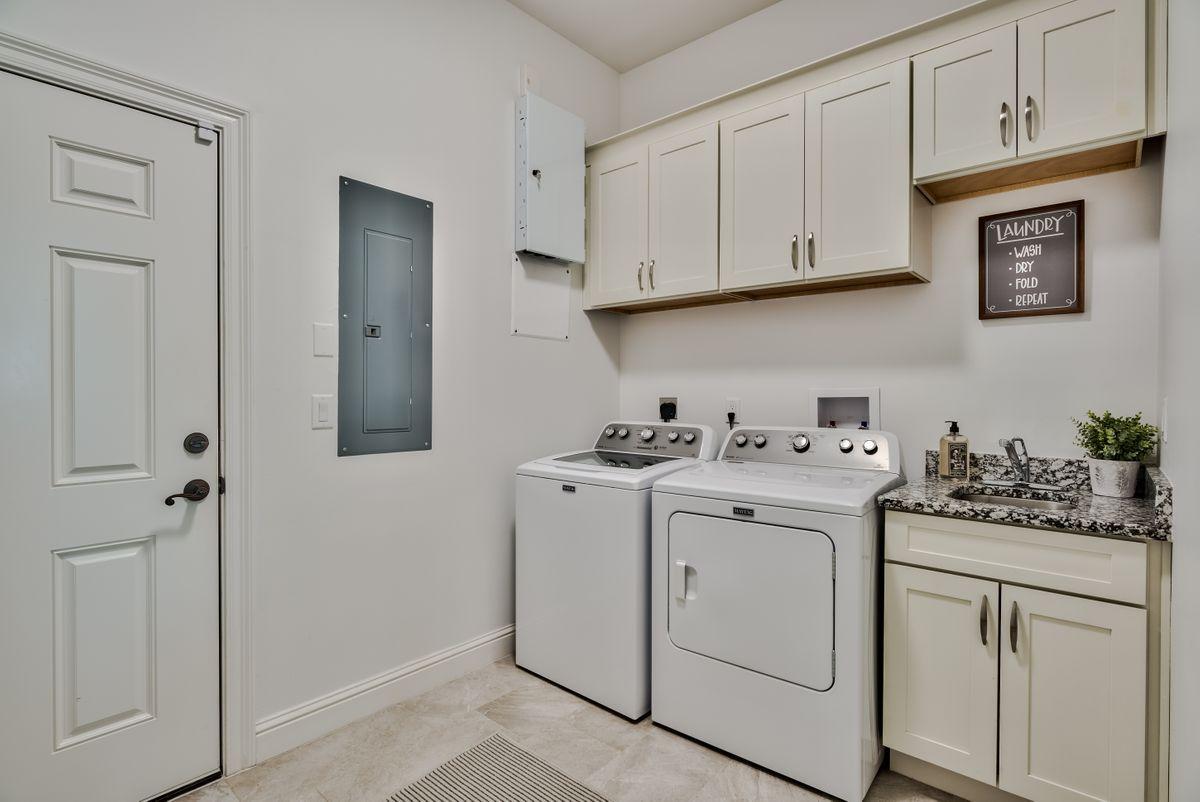 EMERALD BAY PH 1A - Residential