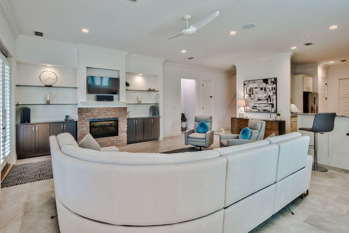 EMERALD BAY PH 1A - Residential