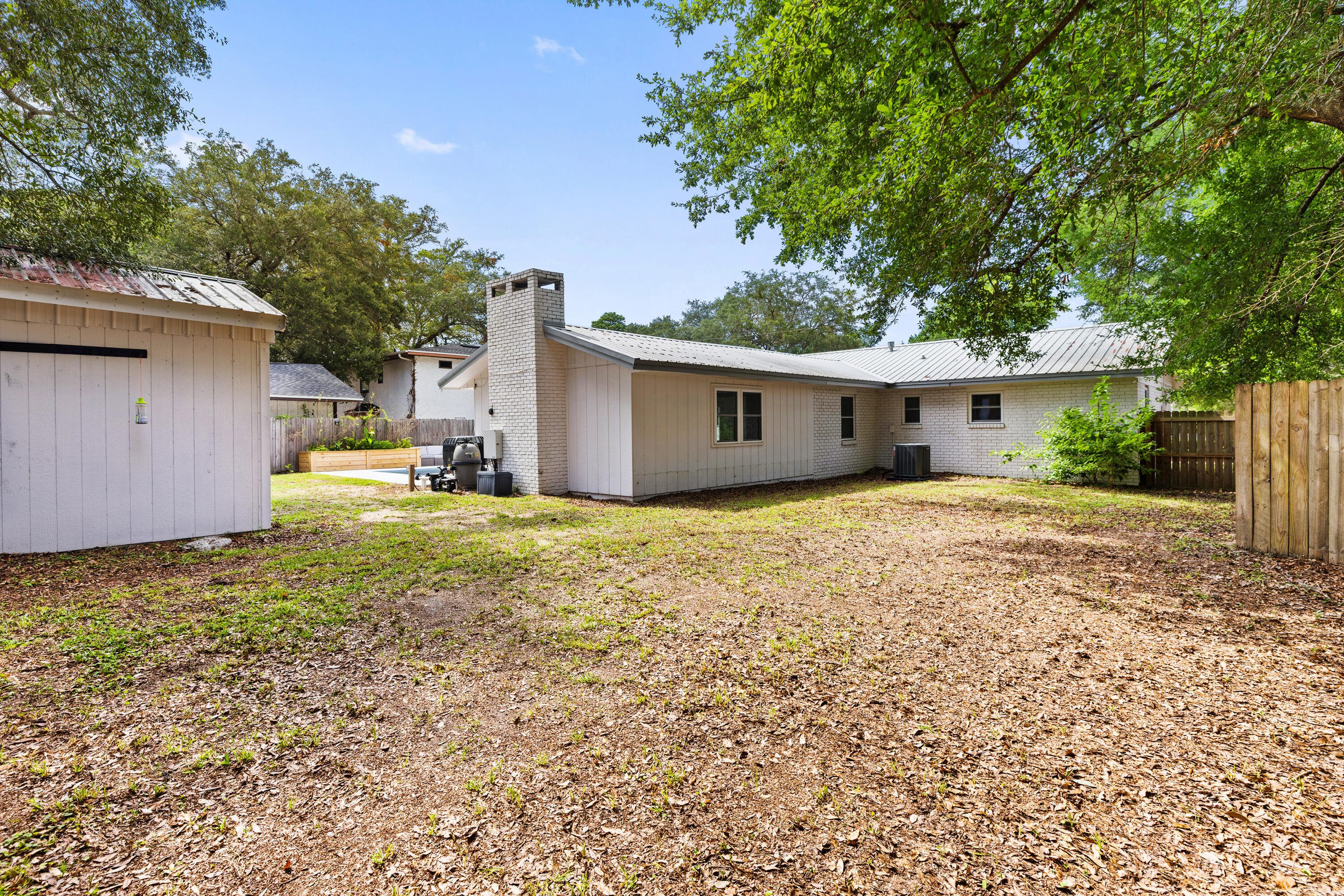 LEOTA MILLER - Residential Lease