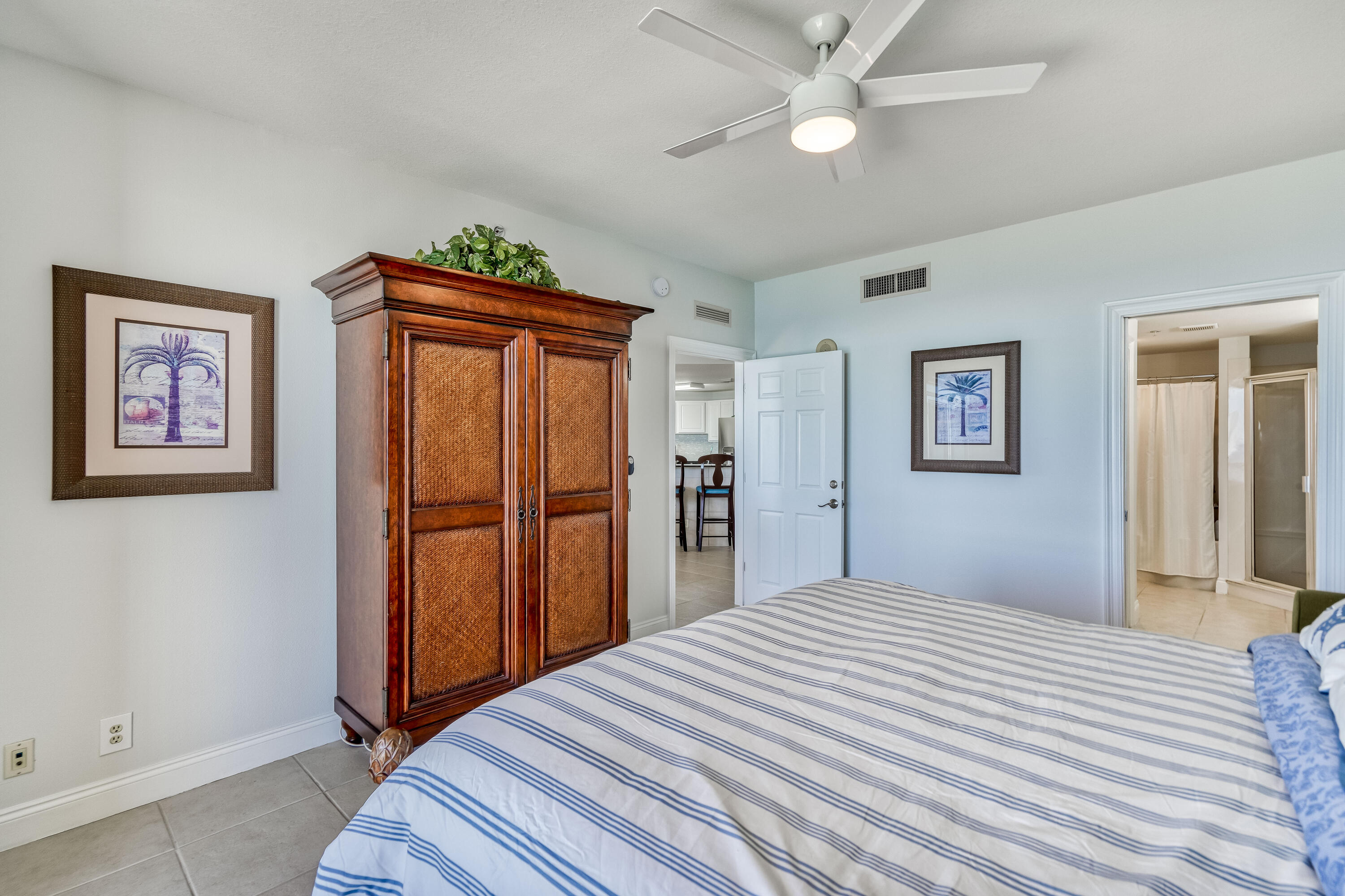 CALYPSO RESORT & TOWERS - Residential