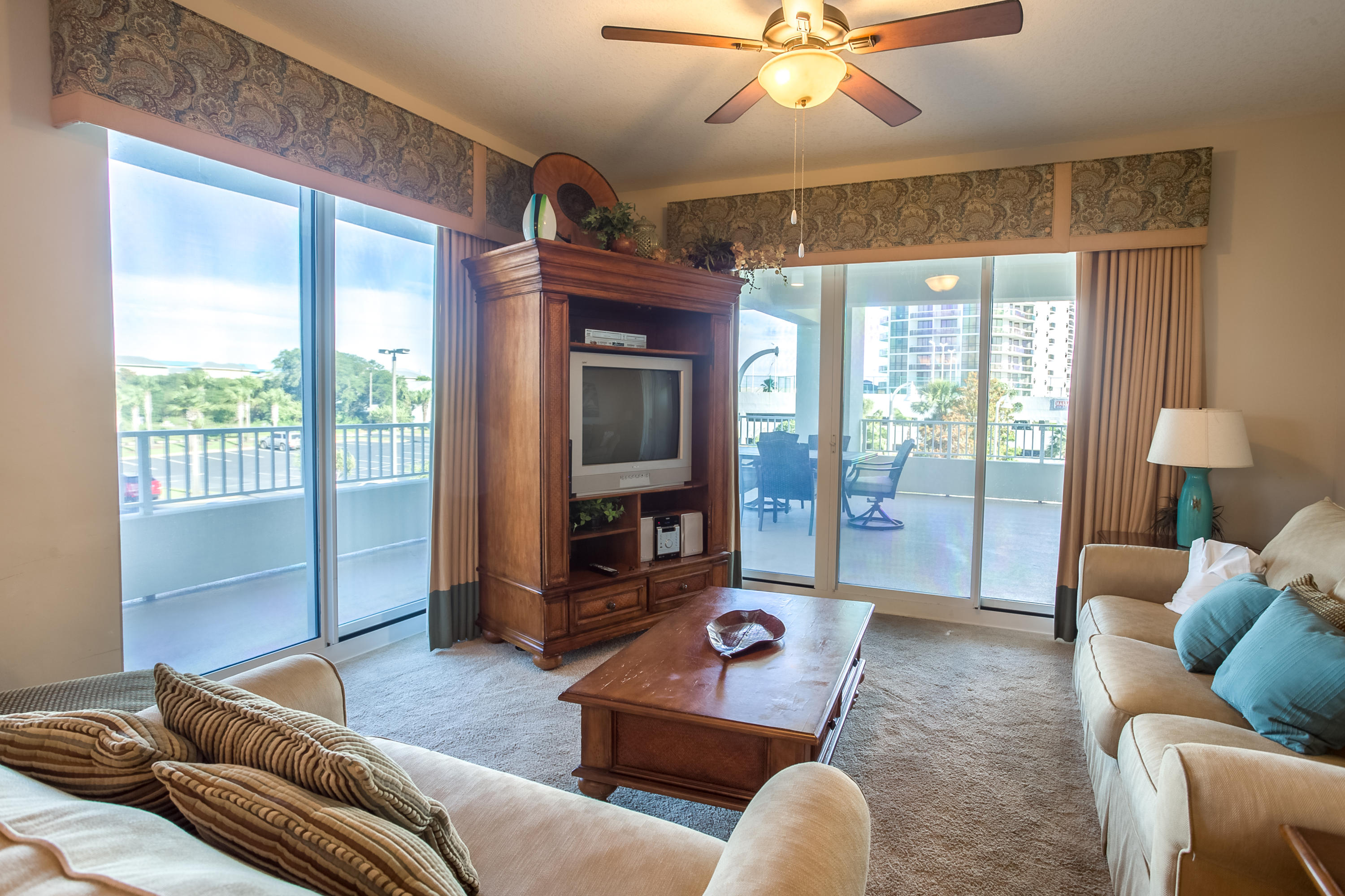 ARIEL DUNES - Residential