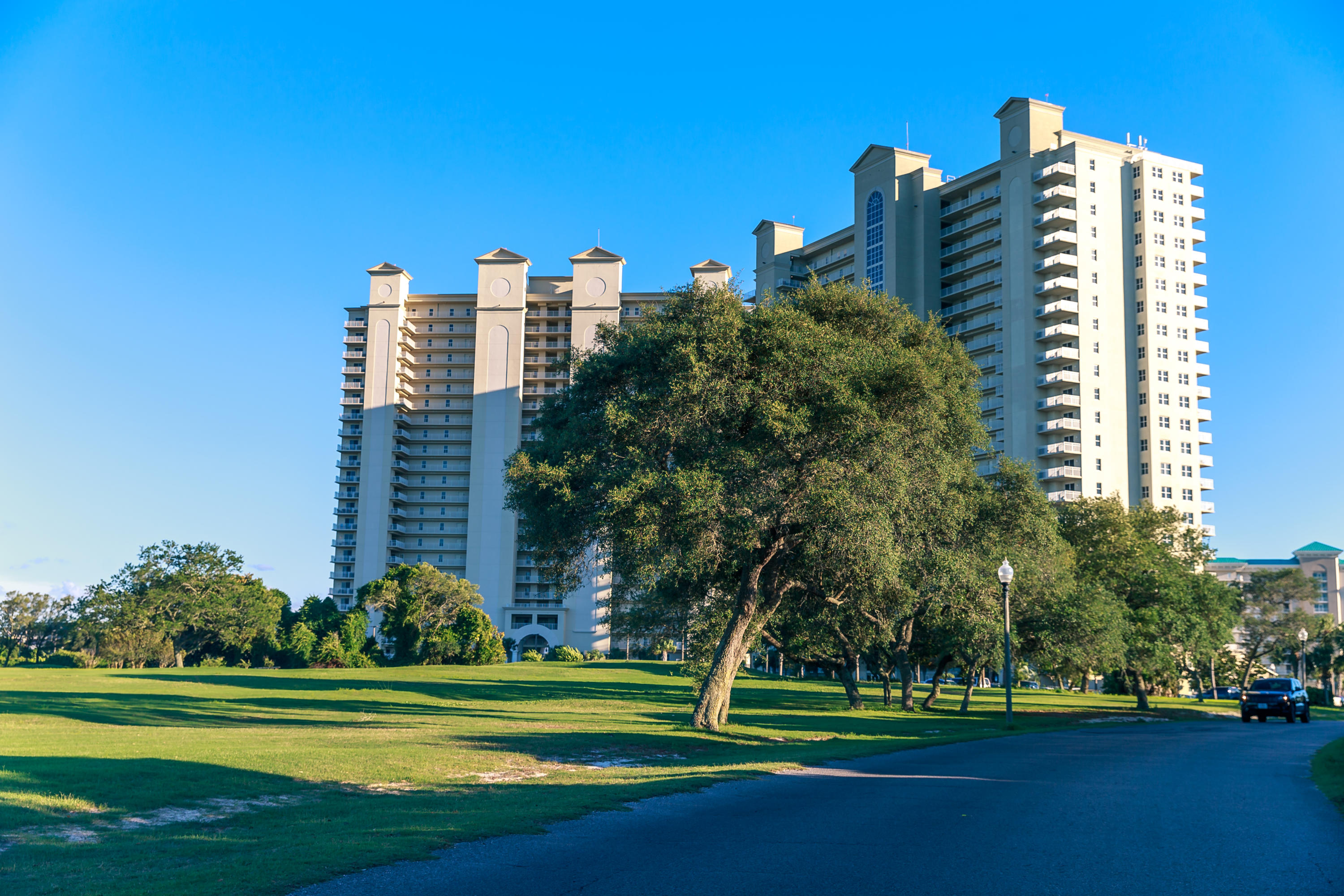 ARIEL DUNES - Residential