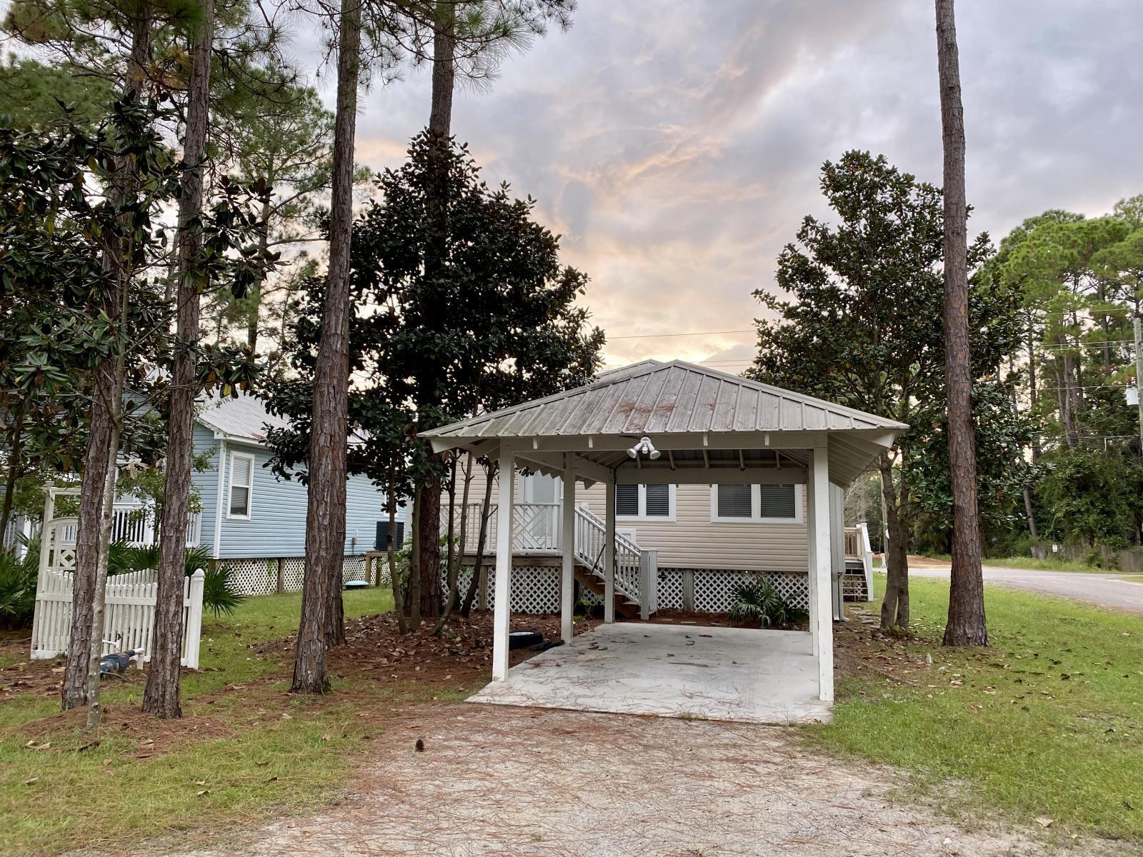 TOWN OF SANTA ROSA - Residential Lease