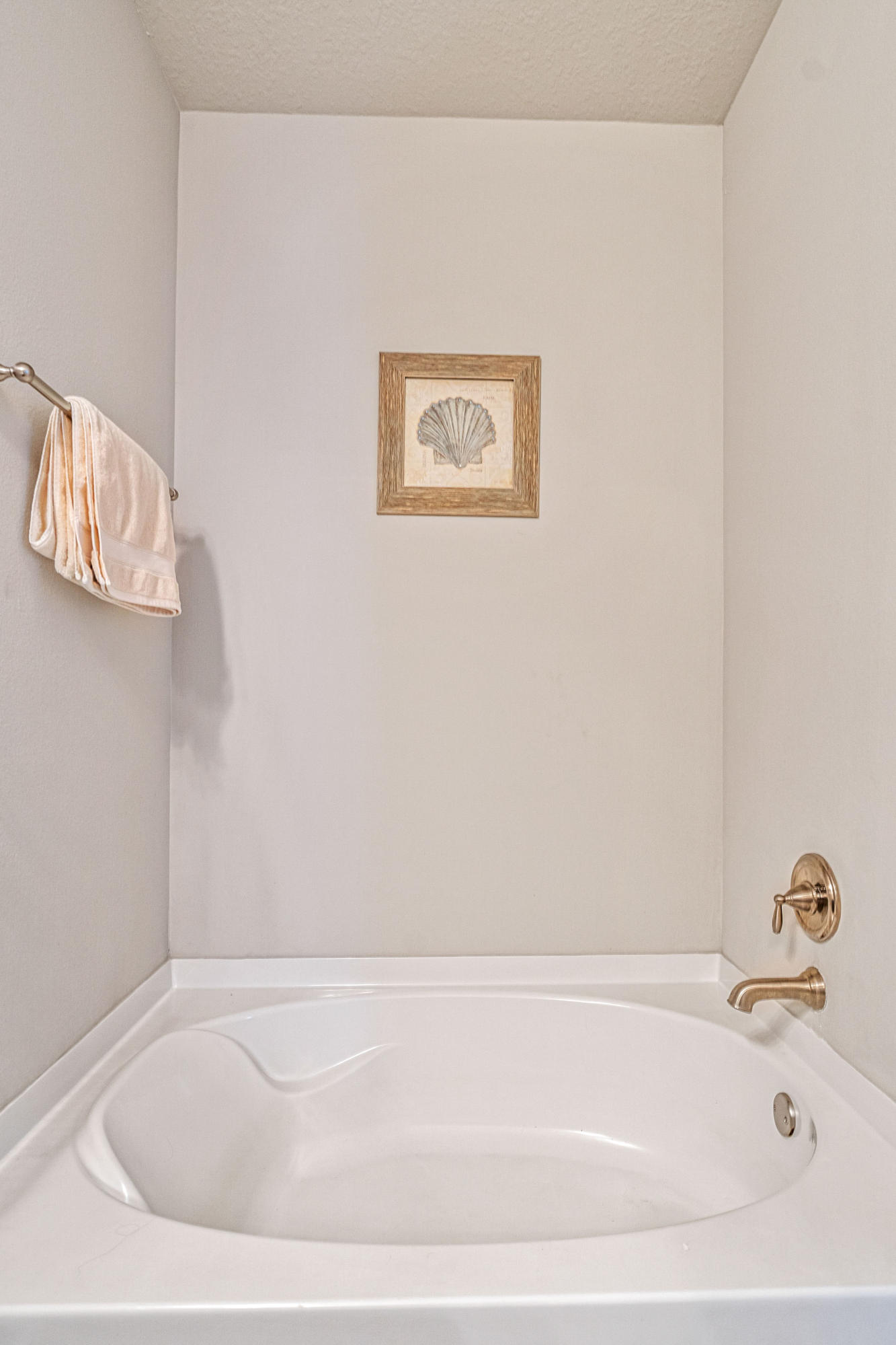 WATERFORD SOUND - Residential