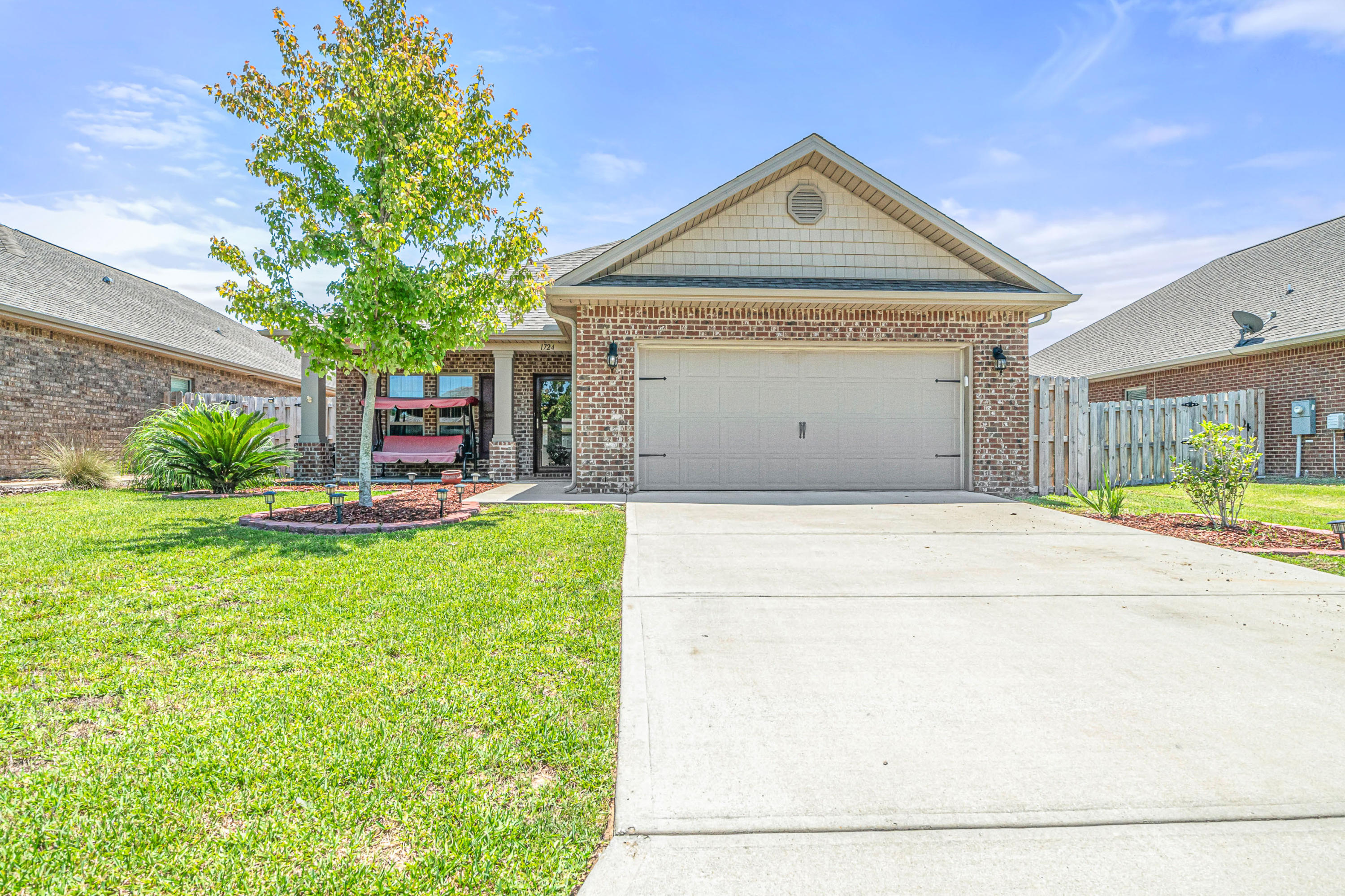 WATERFORD SOUND - Residential